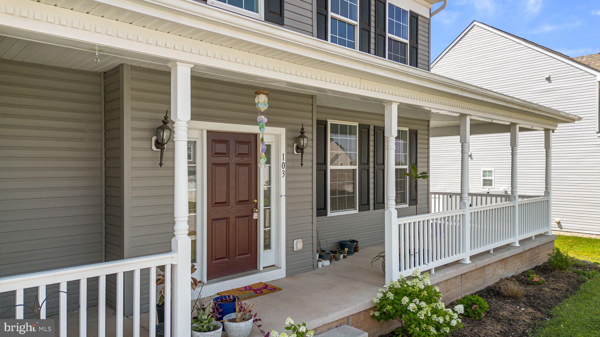 MEADOWBROOK - Residential