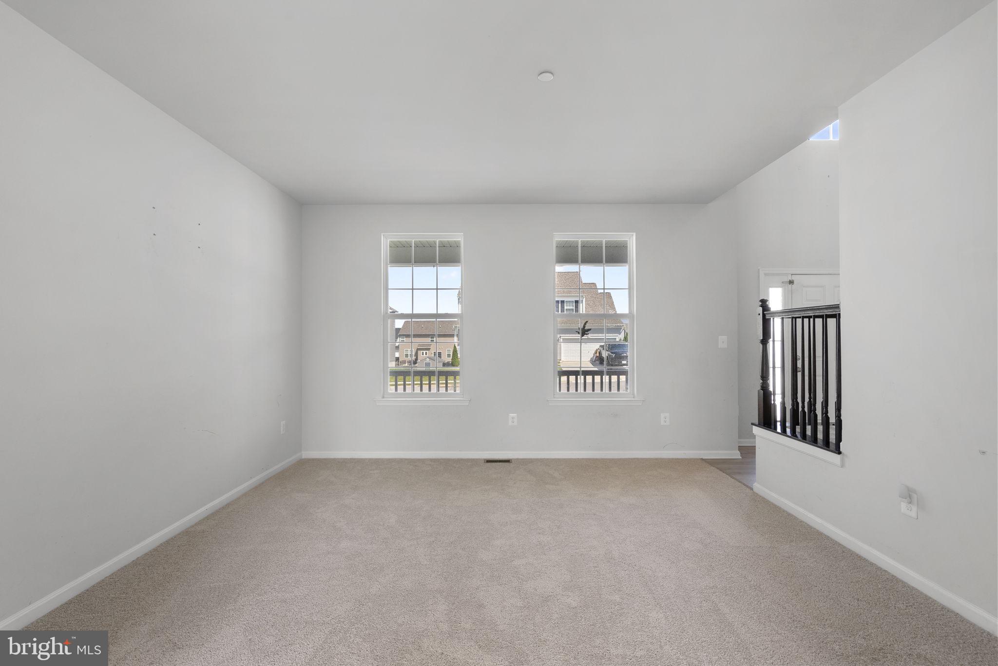MEADOWBROOK - Residential