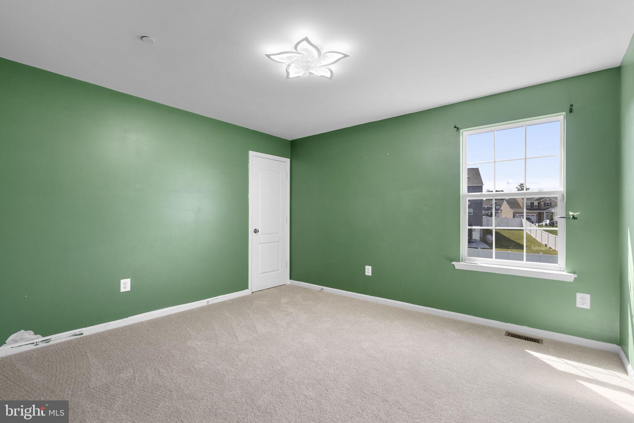 MEADOWBROOK - Residential