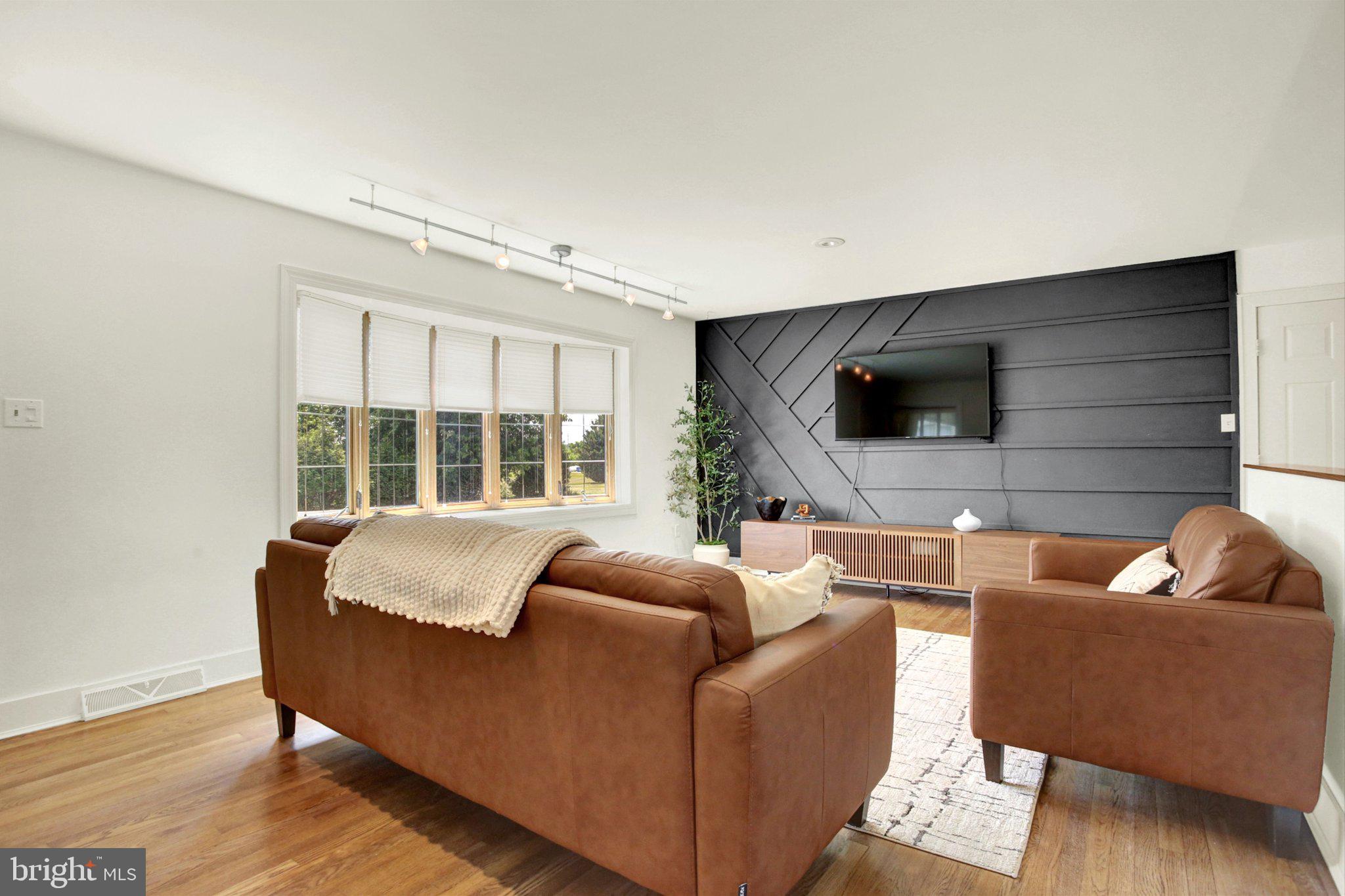 MOUNT JOY BOROUGH - Residential