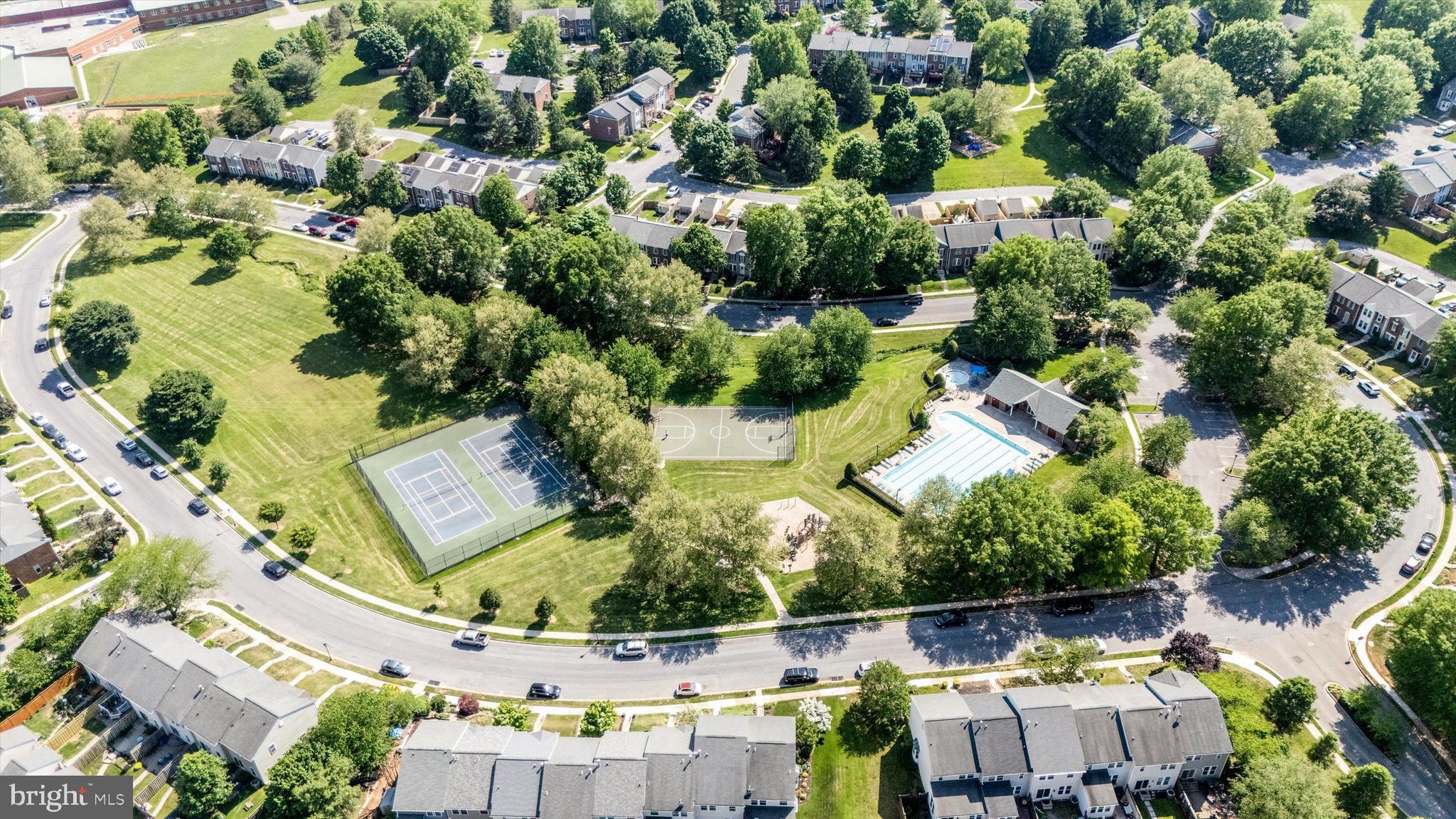 ECHO GLEN - Residential