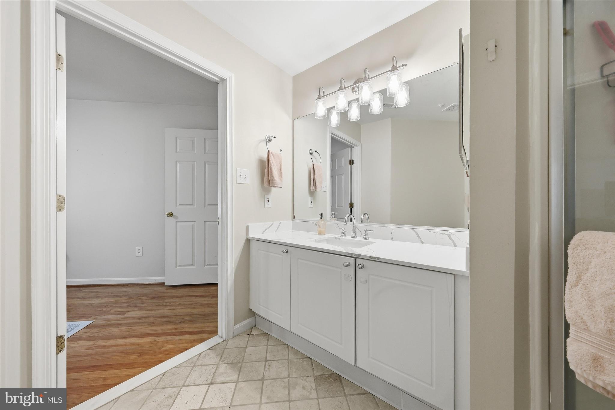 ECHO GLEN - Residential