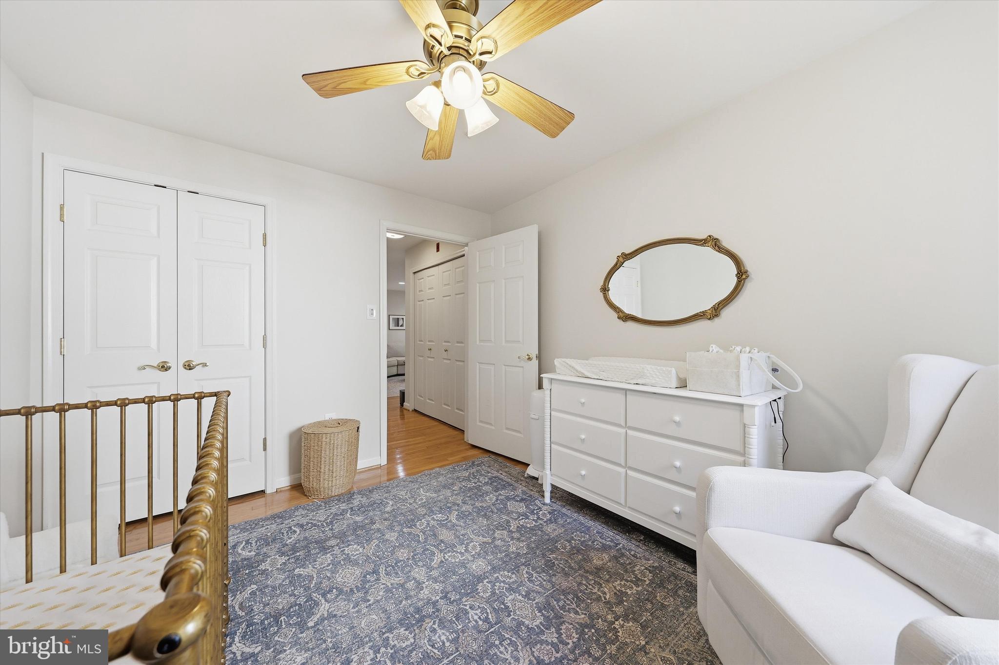 ECHO GLEN - Residential