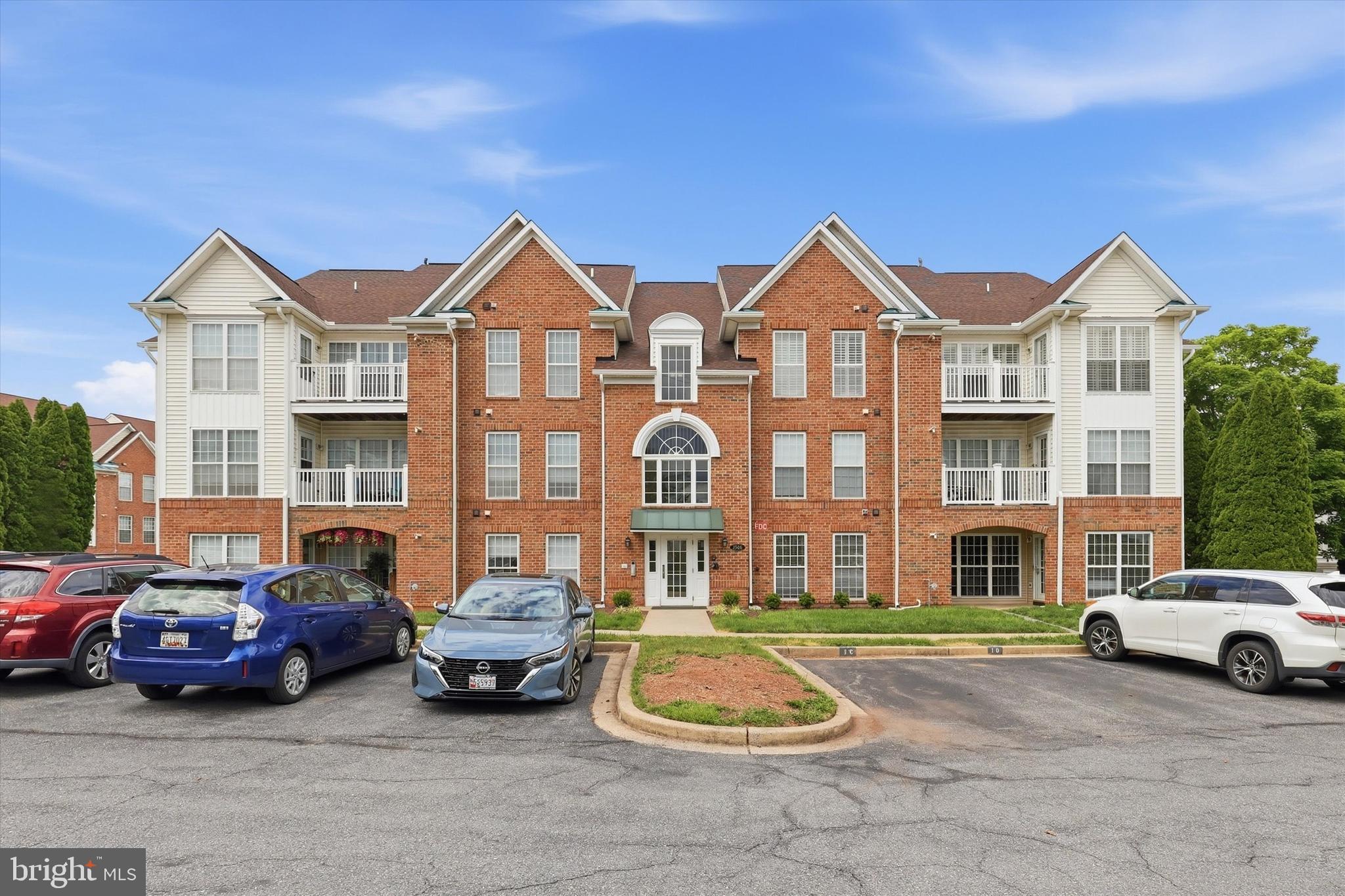 ECHO GLEN - Residential