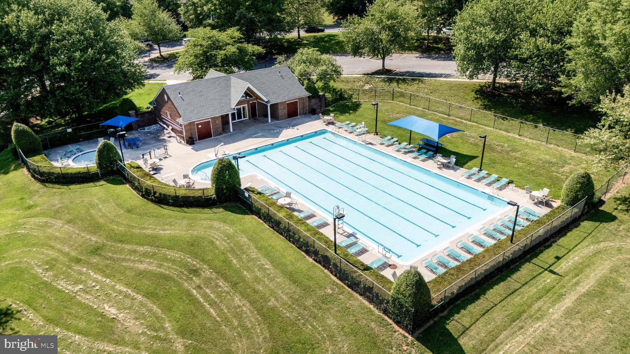 ECHO GLEN - Residential