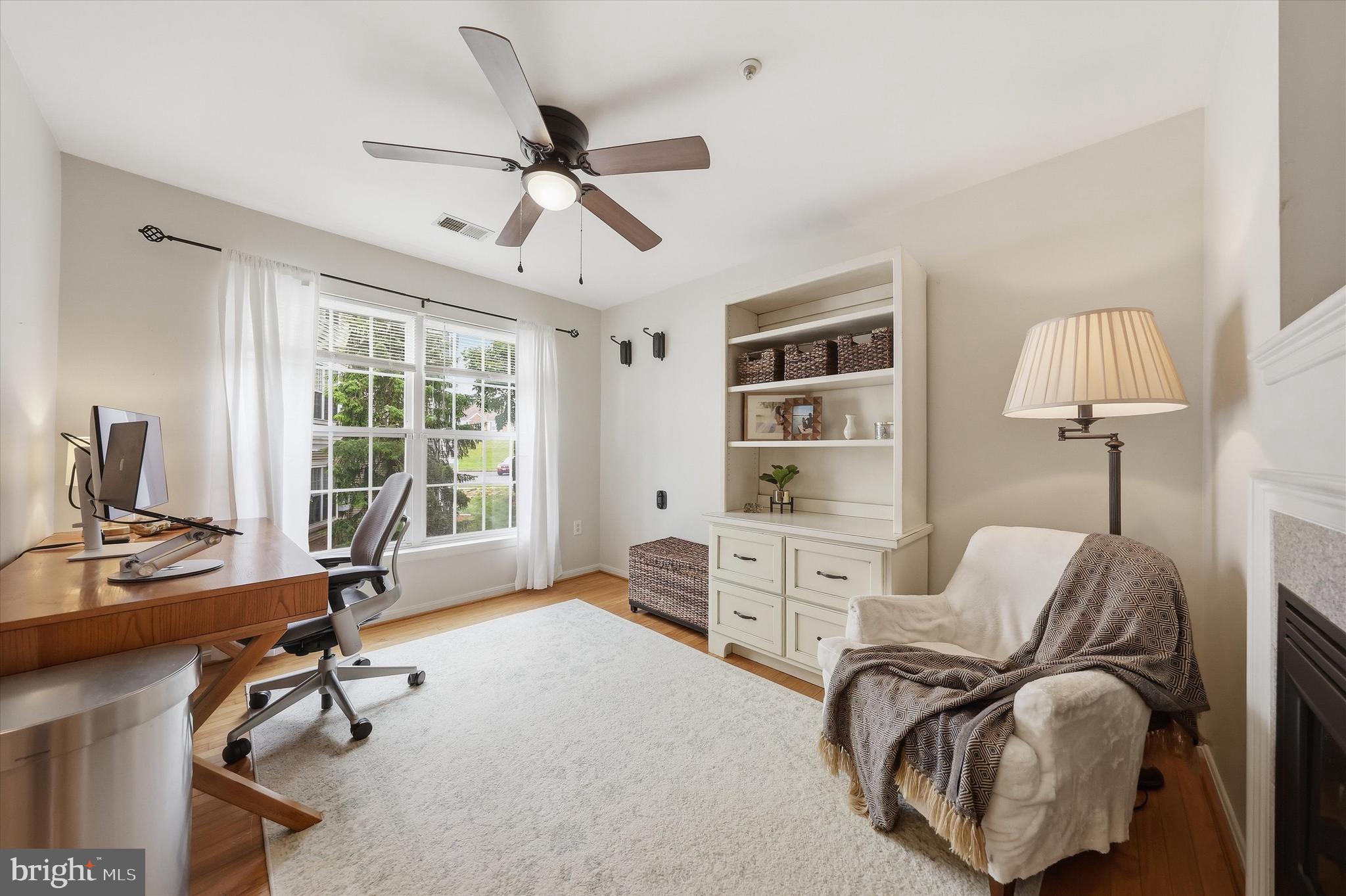 ECHO GLEN - Residential