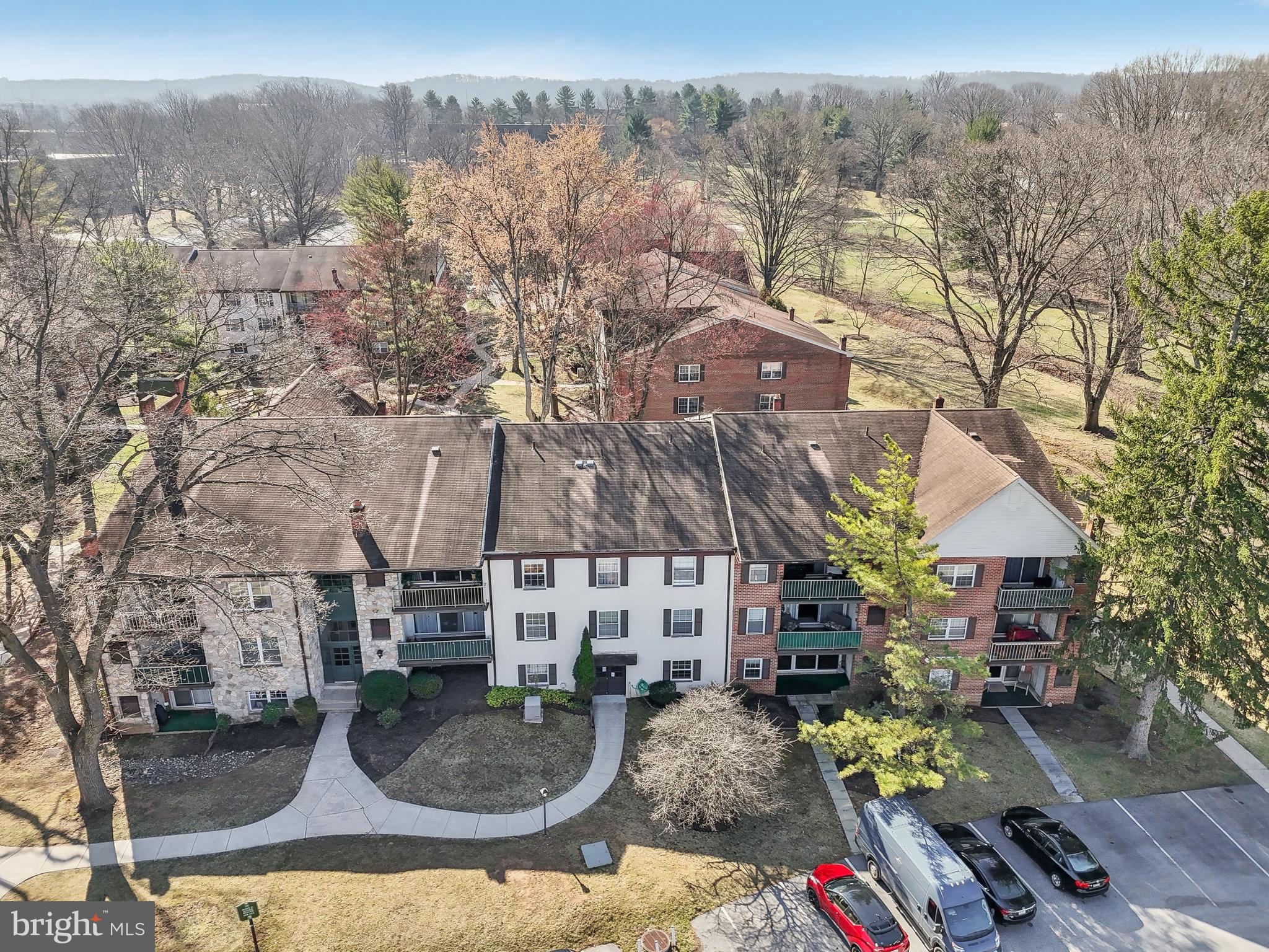 GLENHARDIE CONDOS - Residential