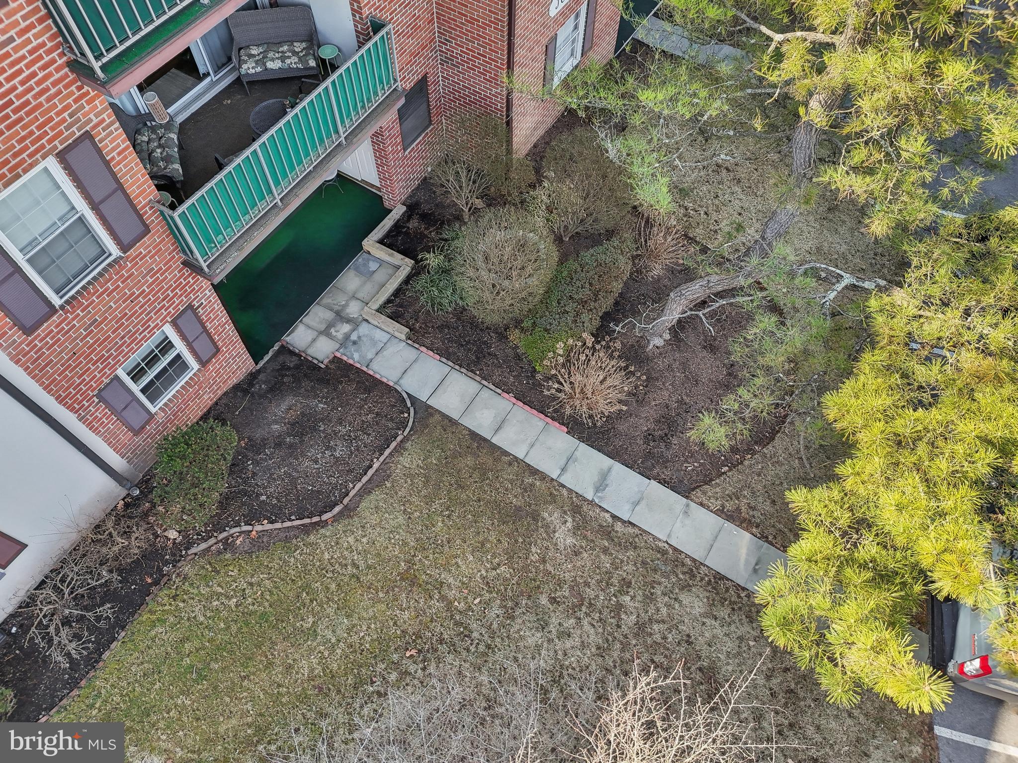 GLENHARDIE CONDOS - Residential