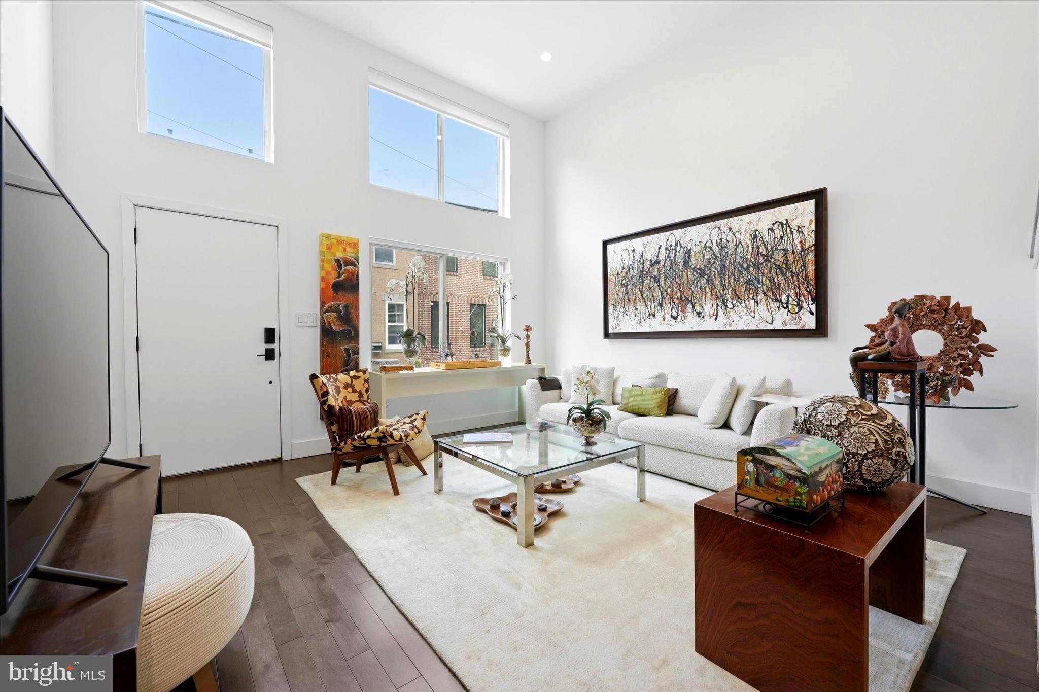 POINT BREEZE - Residential