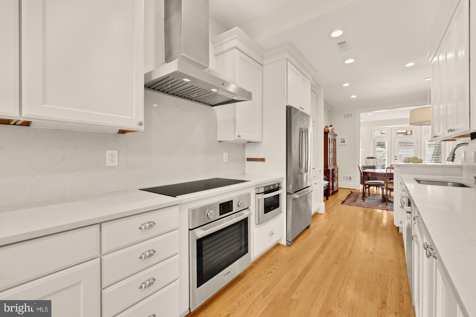 OLD TOWN ALEXANDRIA - Residential