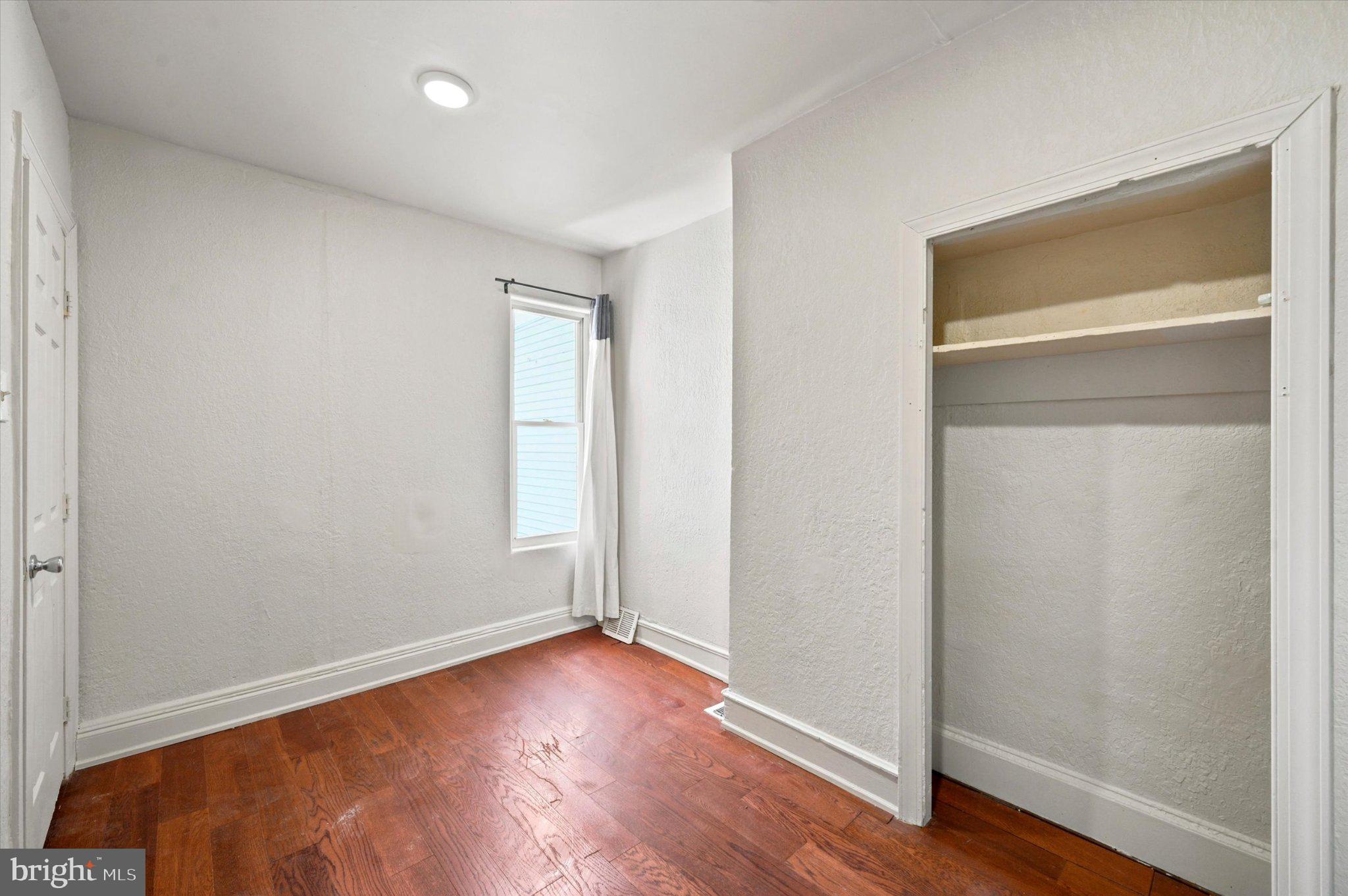PHILADELPHIA (SOUTH) - Residential