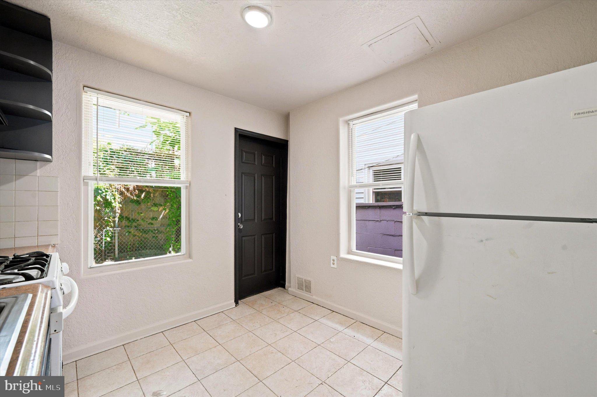 PHILADELPHIA (SOUTH) - Residential