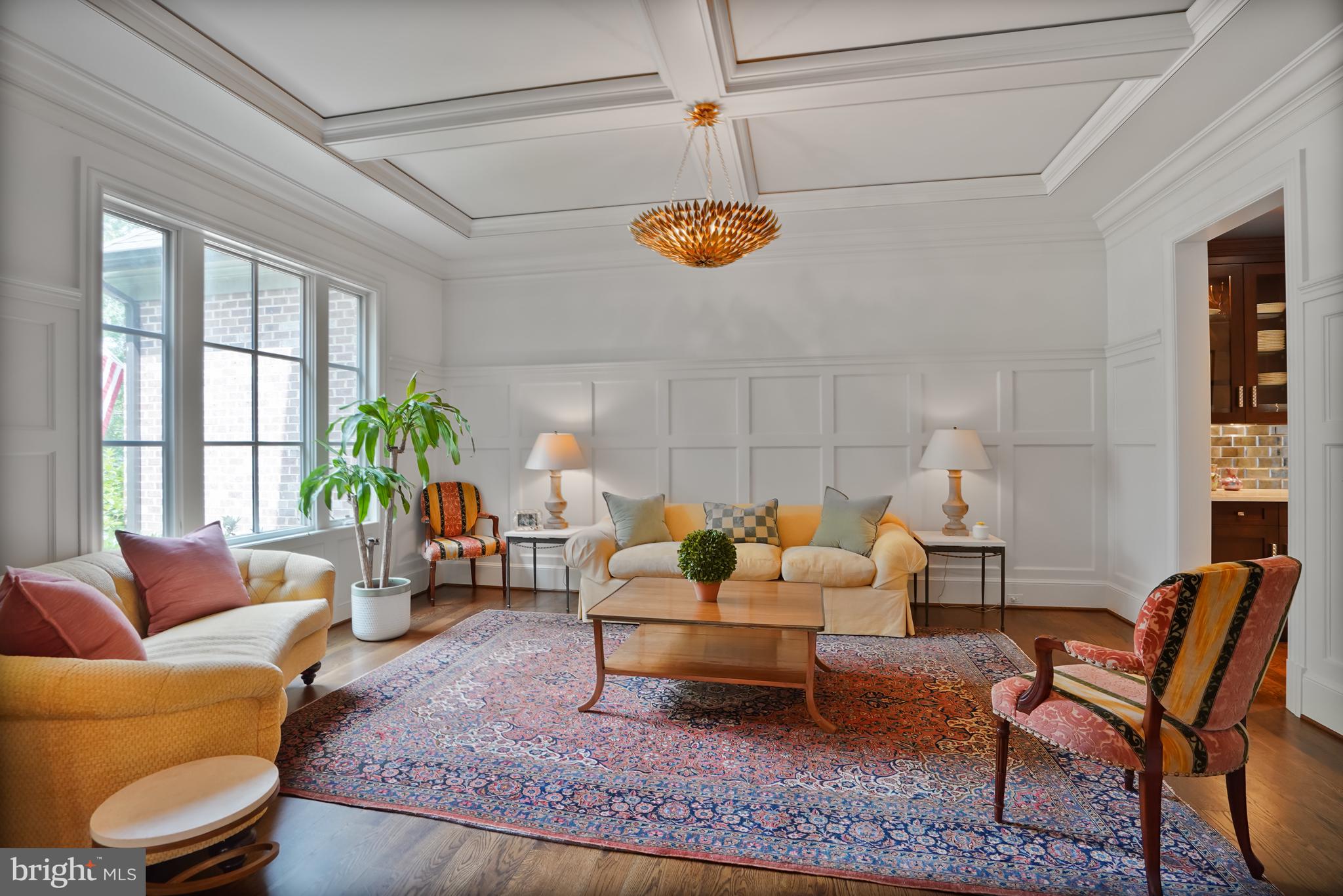 CLEARVIEW MANOR - Residential