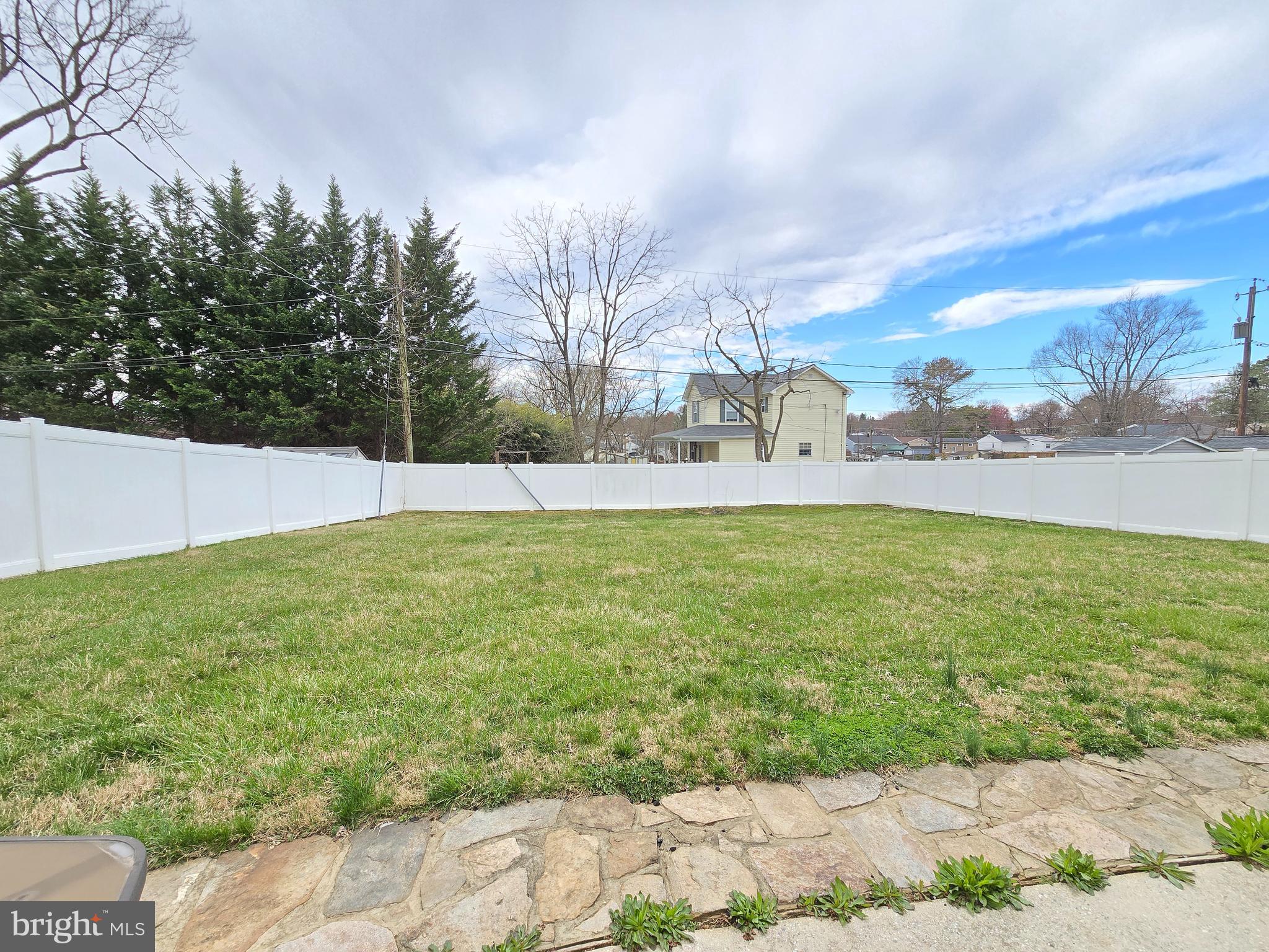 WOODGATE - Residential
