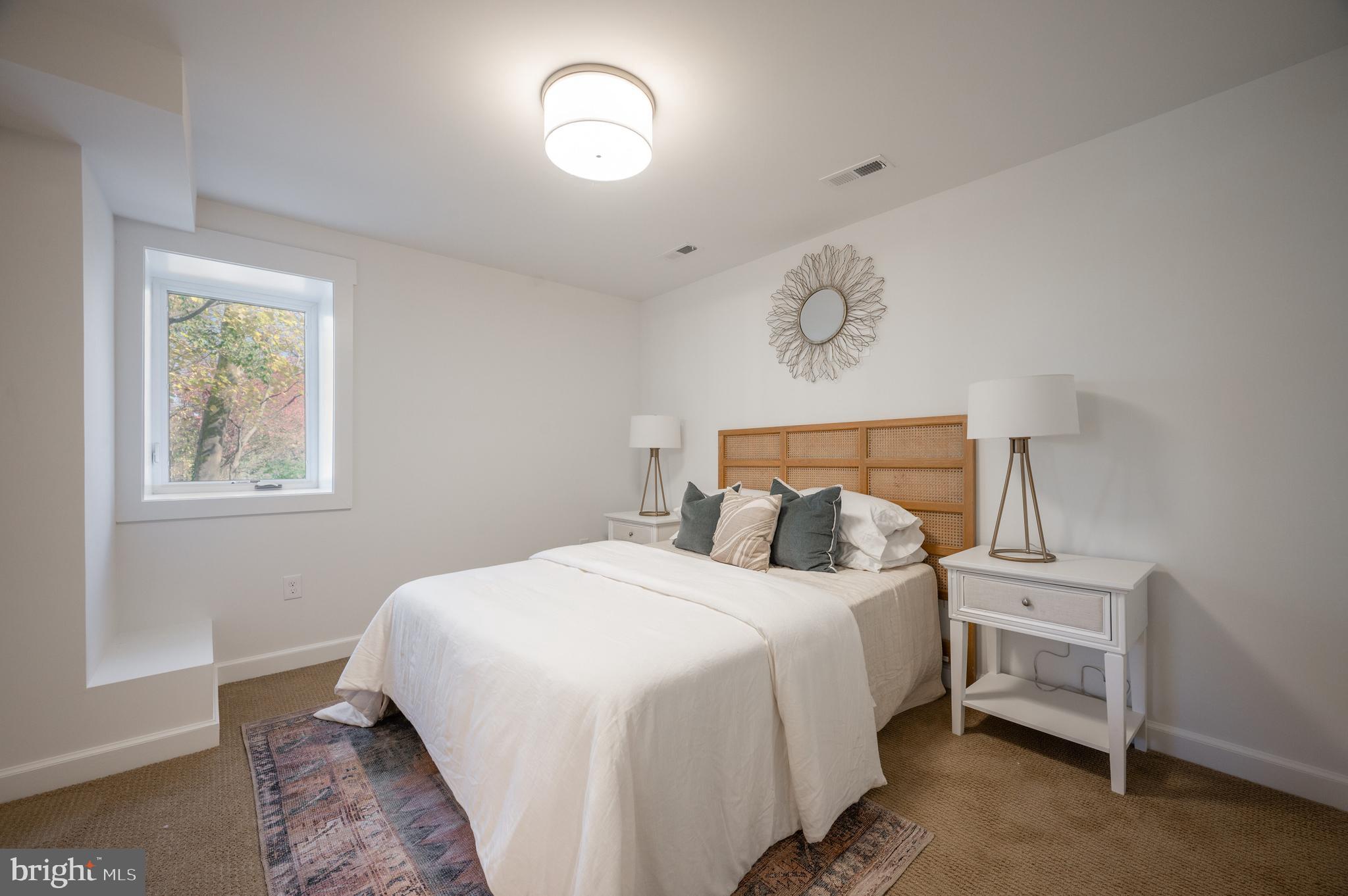 BEVERLY HILLS - Residential