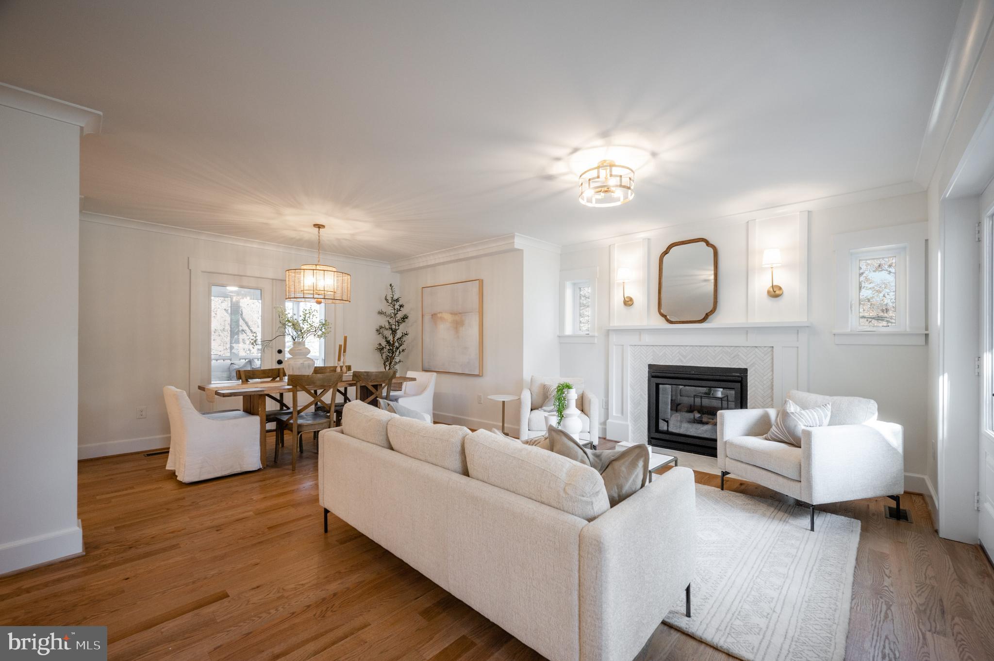 BEVERLY HILLS - Residential