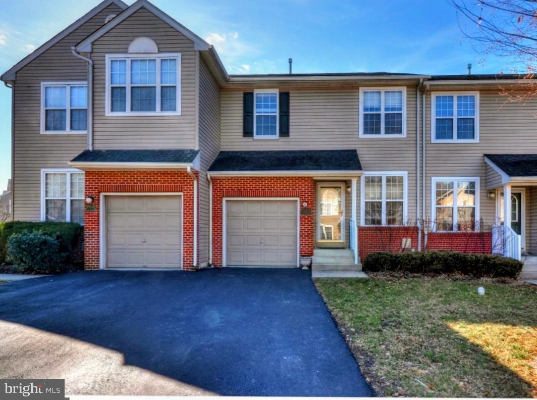 PROVIDENCE VIEW - Residential