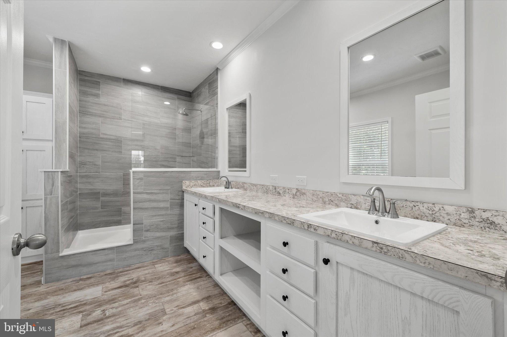 TERRYS RUN ESTATES - Residential