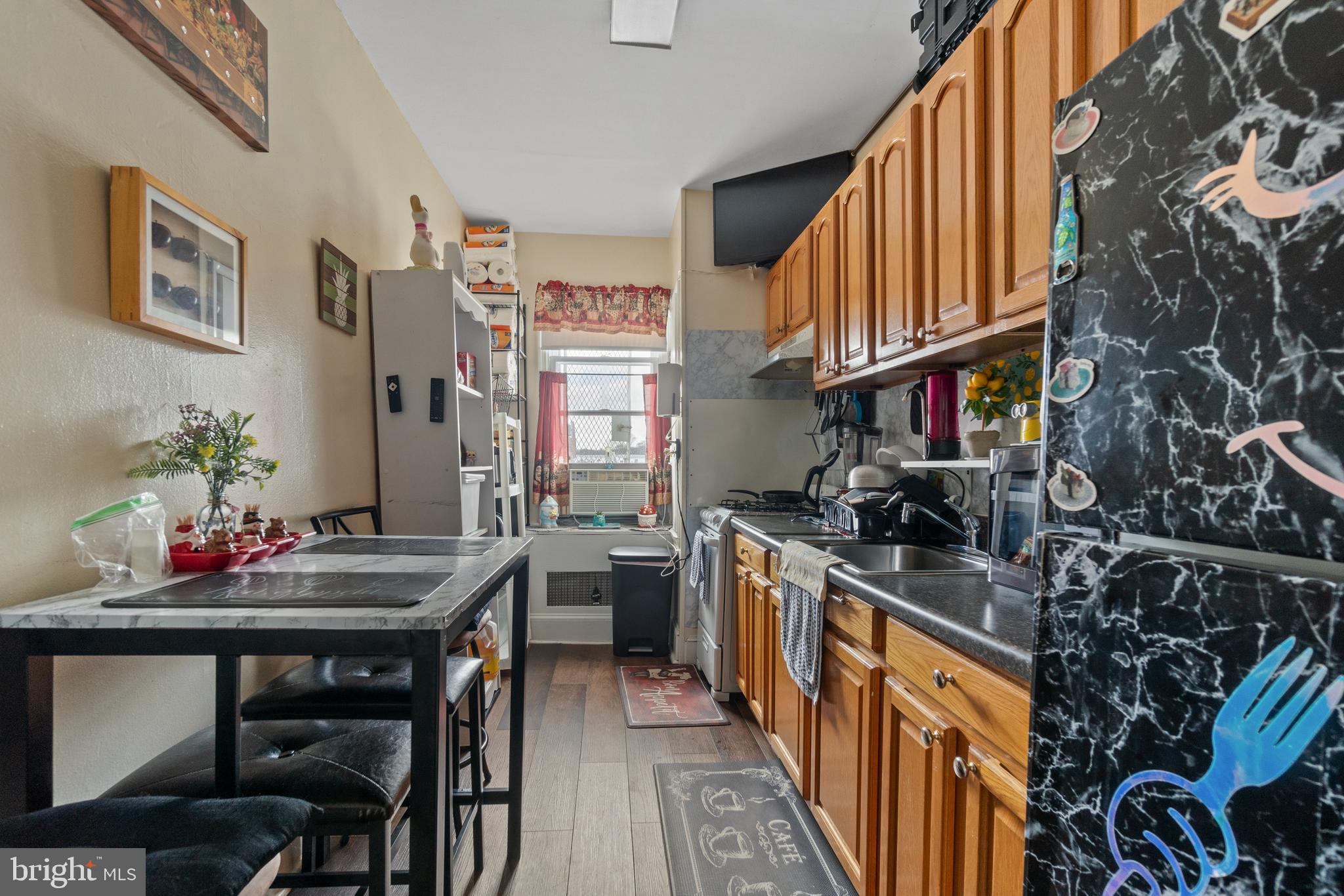 CHARLES VILLAGE - Commercial Sale
