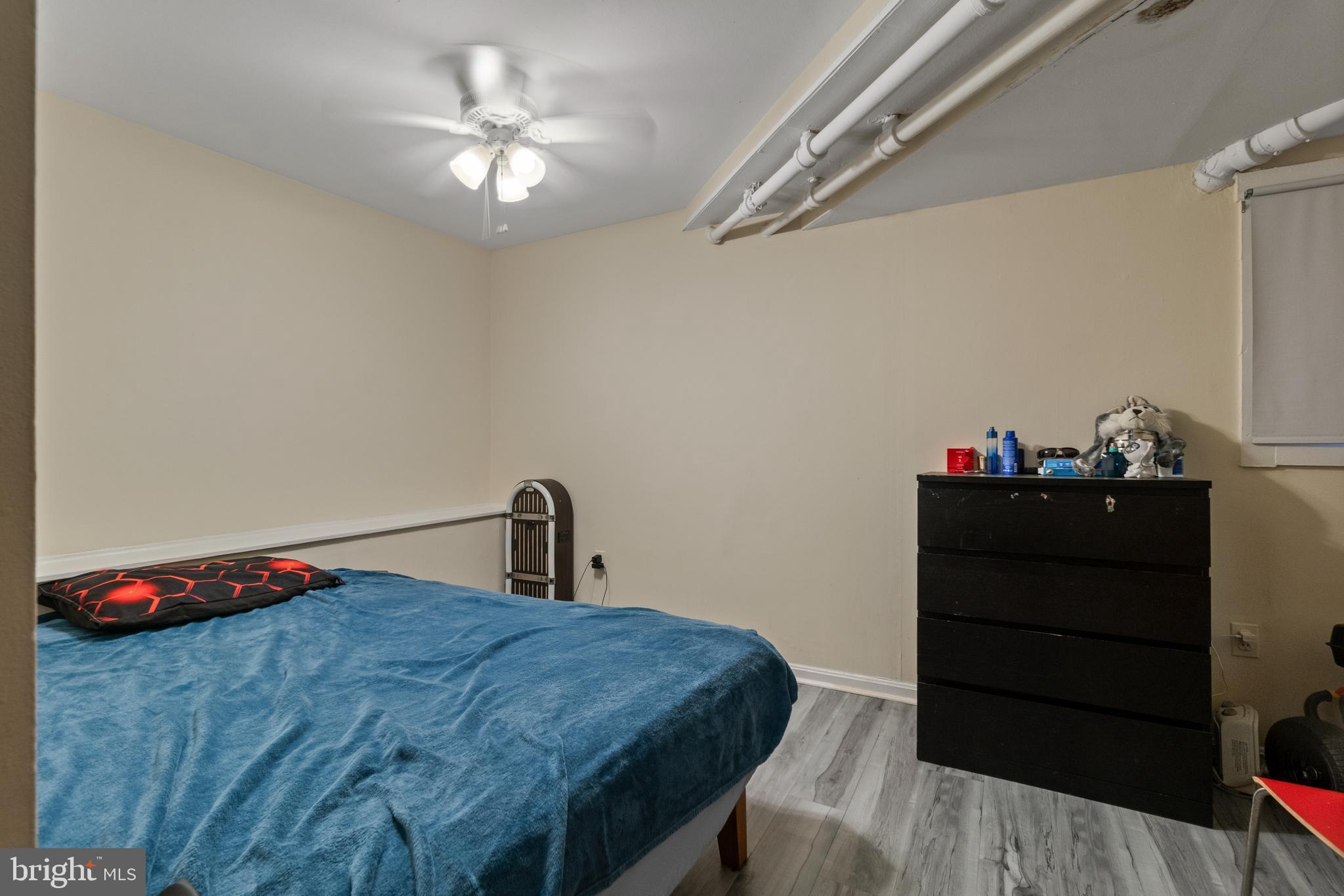CHARLES VILLAGE - Commercial Sale