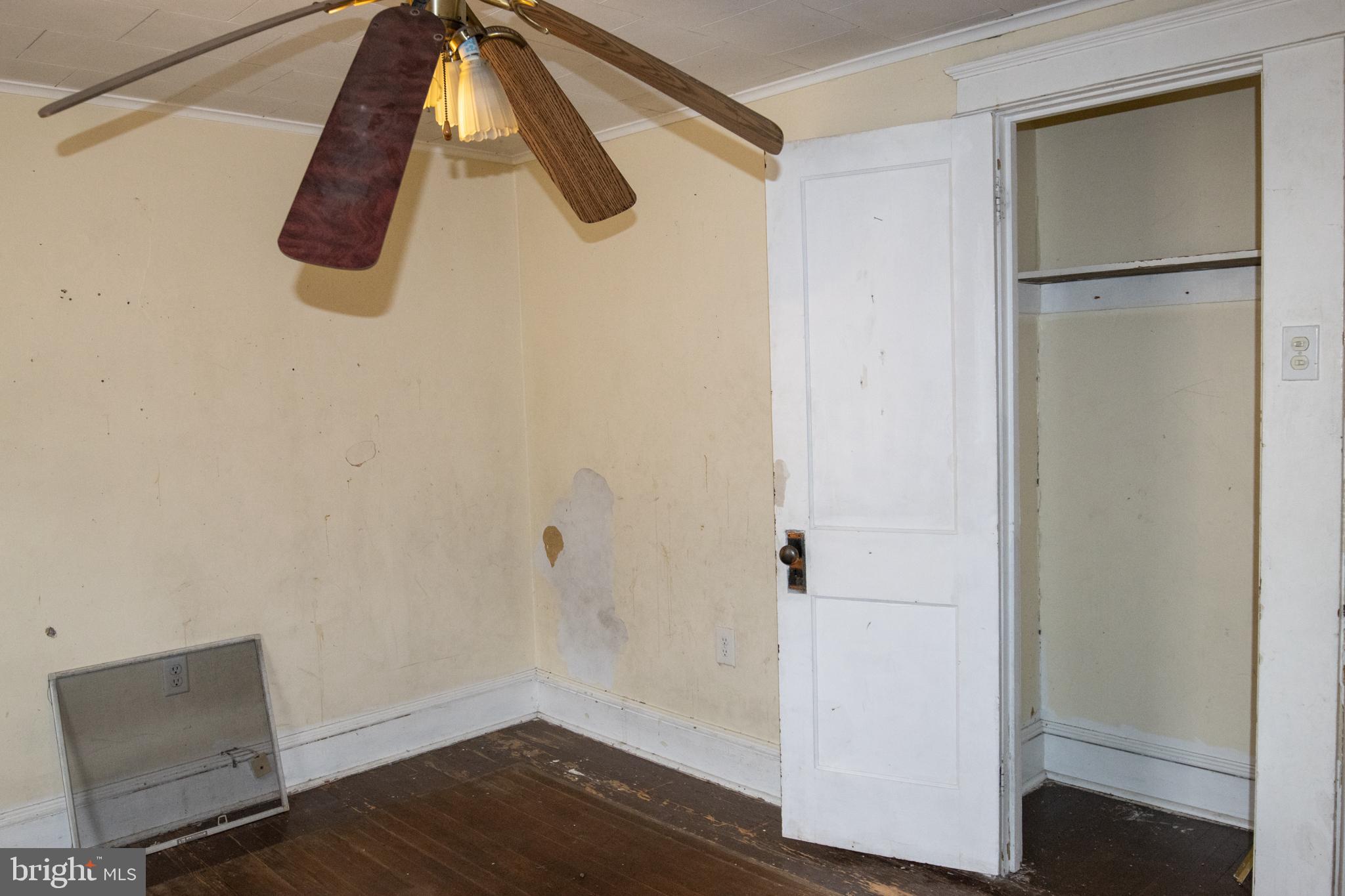 POTTSVILLE - Residential