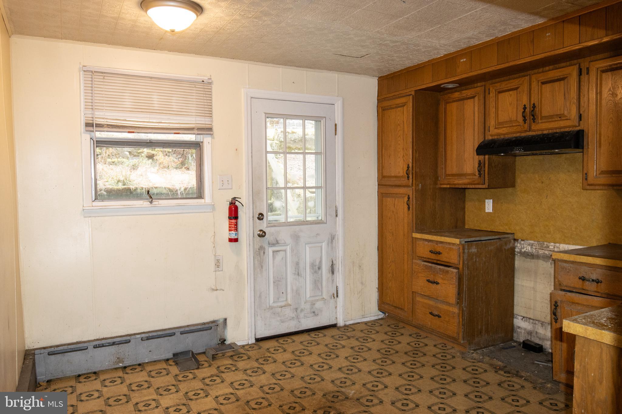 POTTSVILLE - Residential
