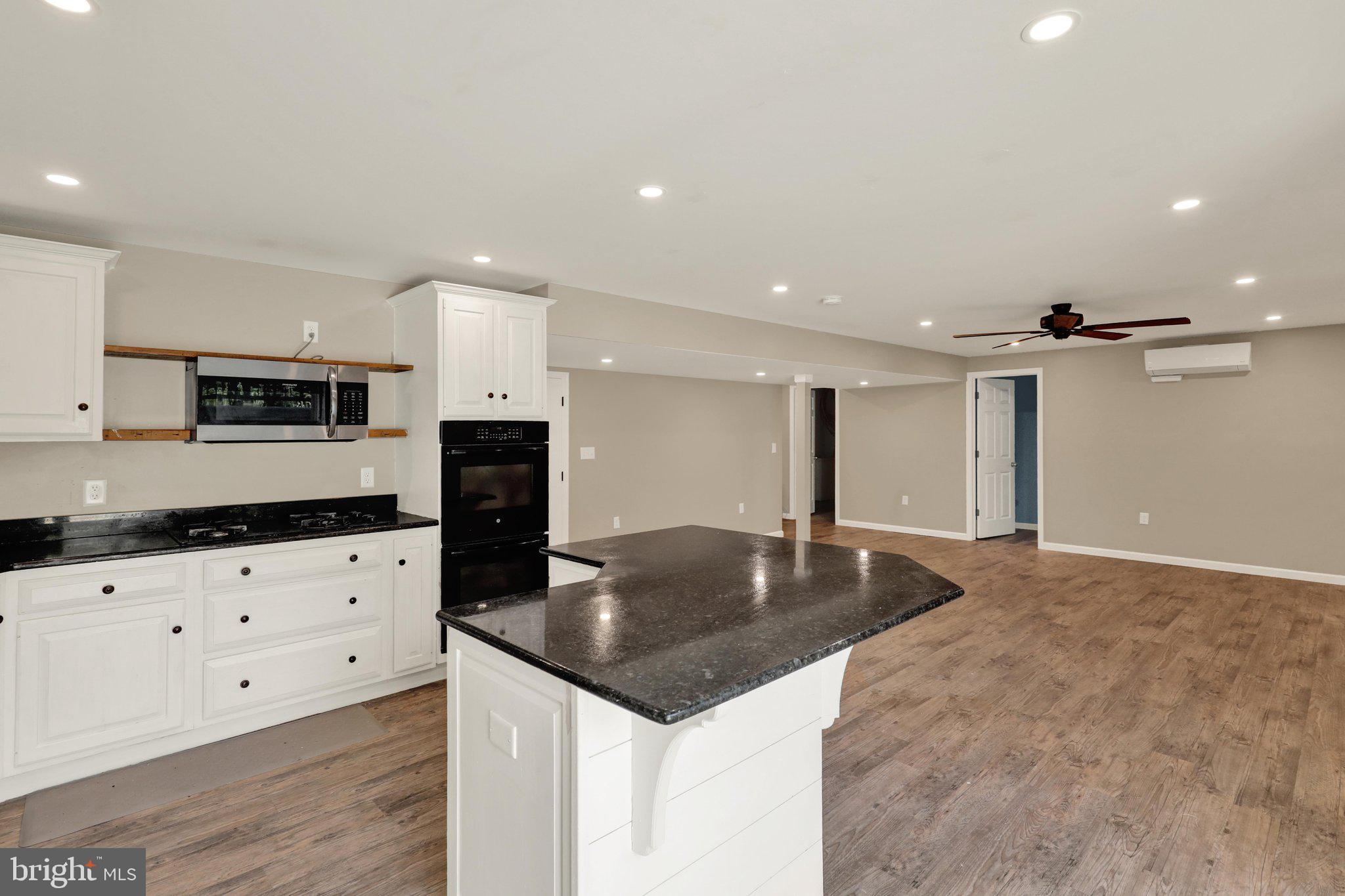 ROSE HILL - Residential