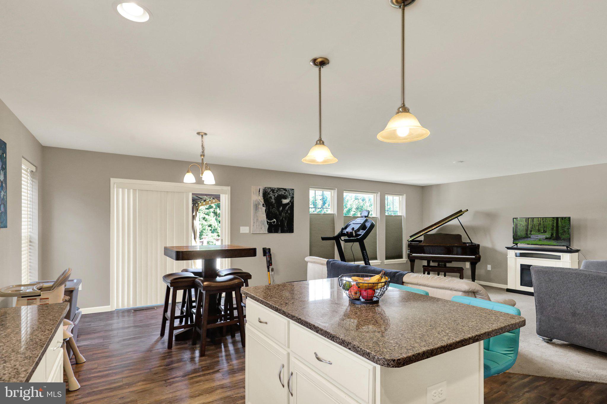 ROSE HILL - Residential