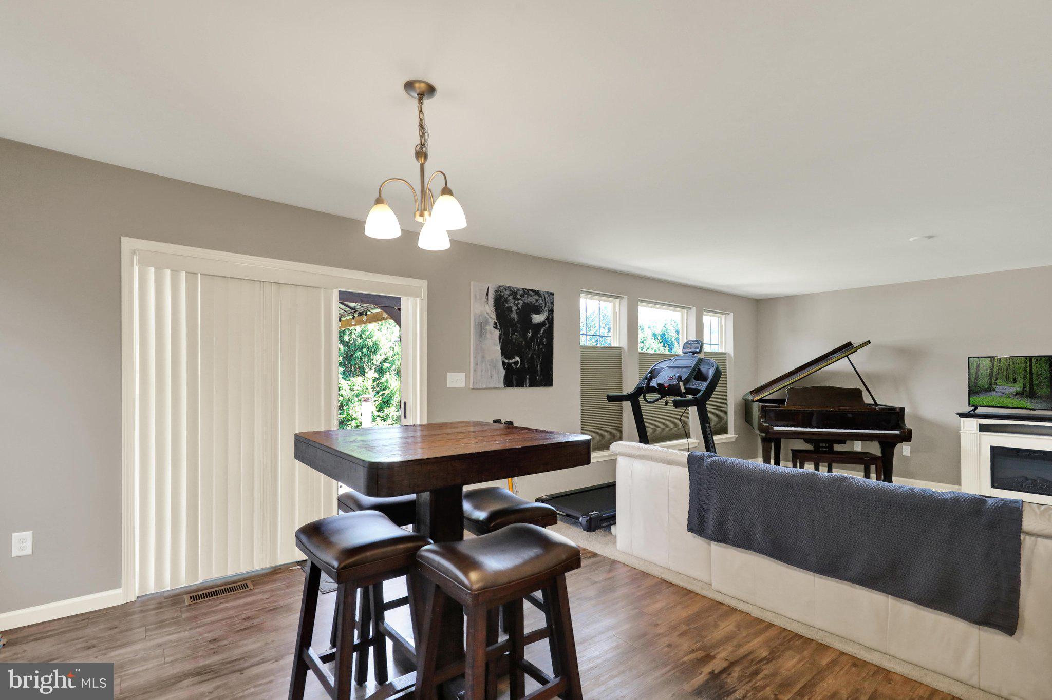 ROSE HILL - Residential