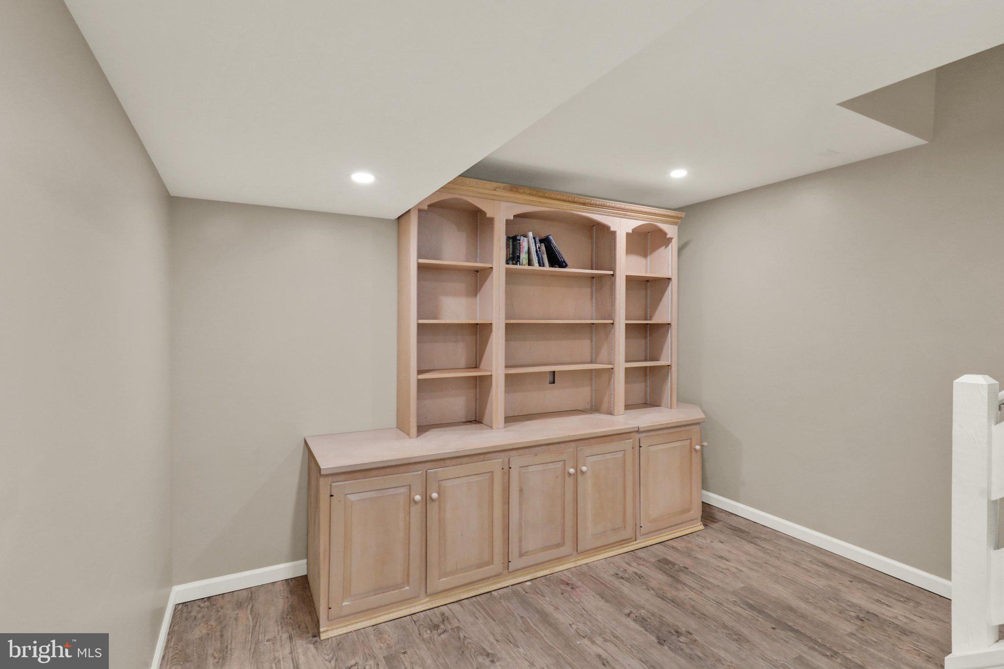 ROSE HILL - Residential