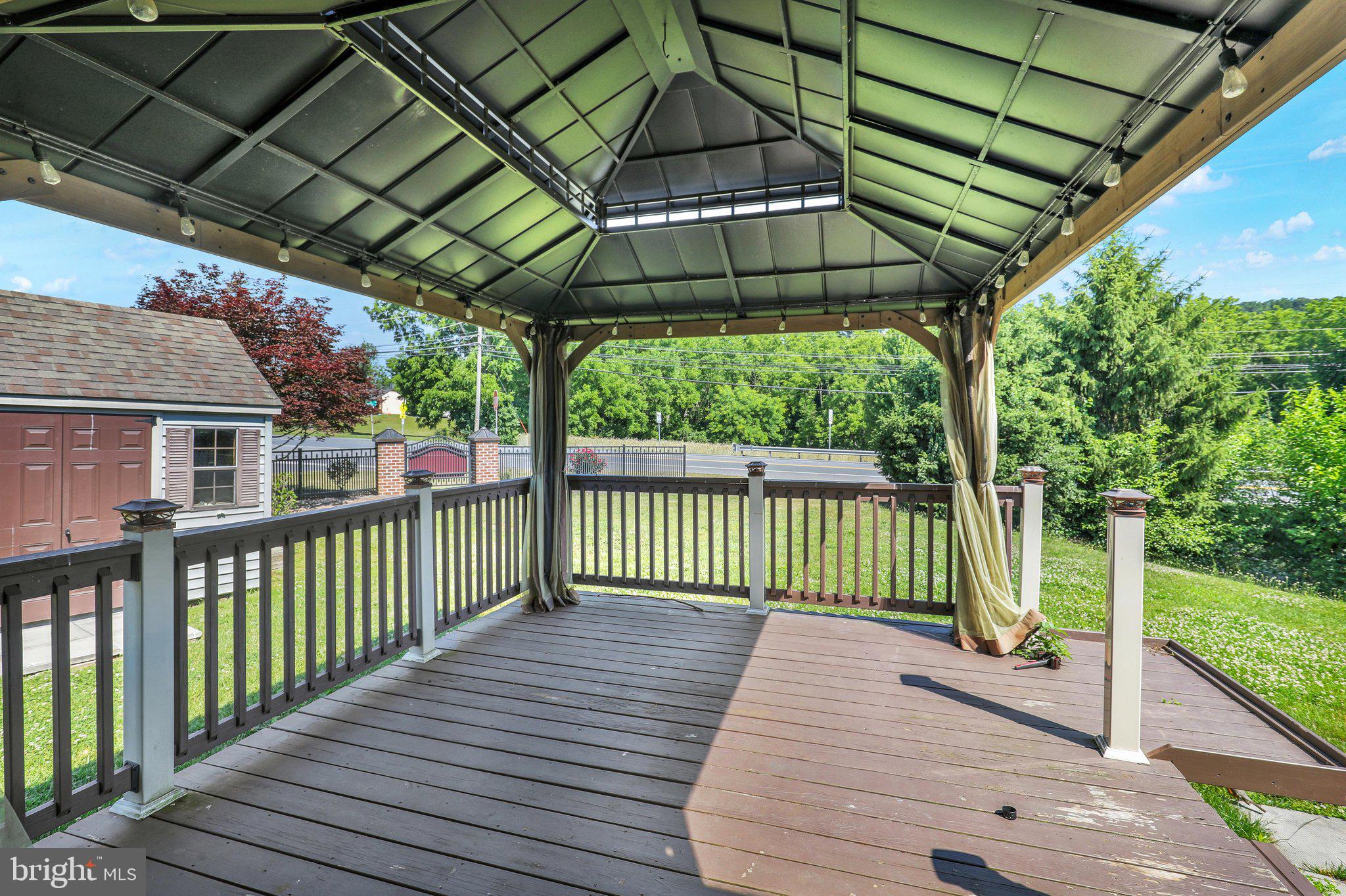 ROSE HILL - Residential