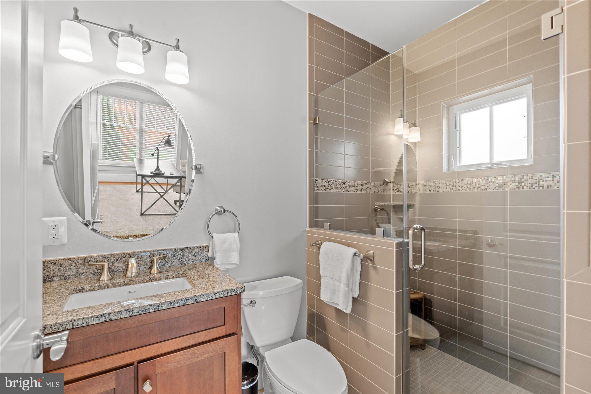 BROYHILL HILLS - Residential