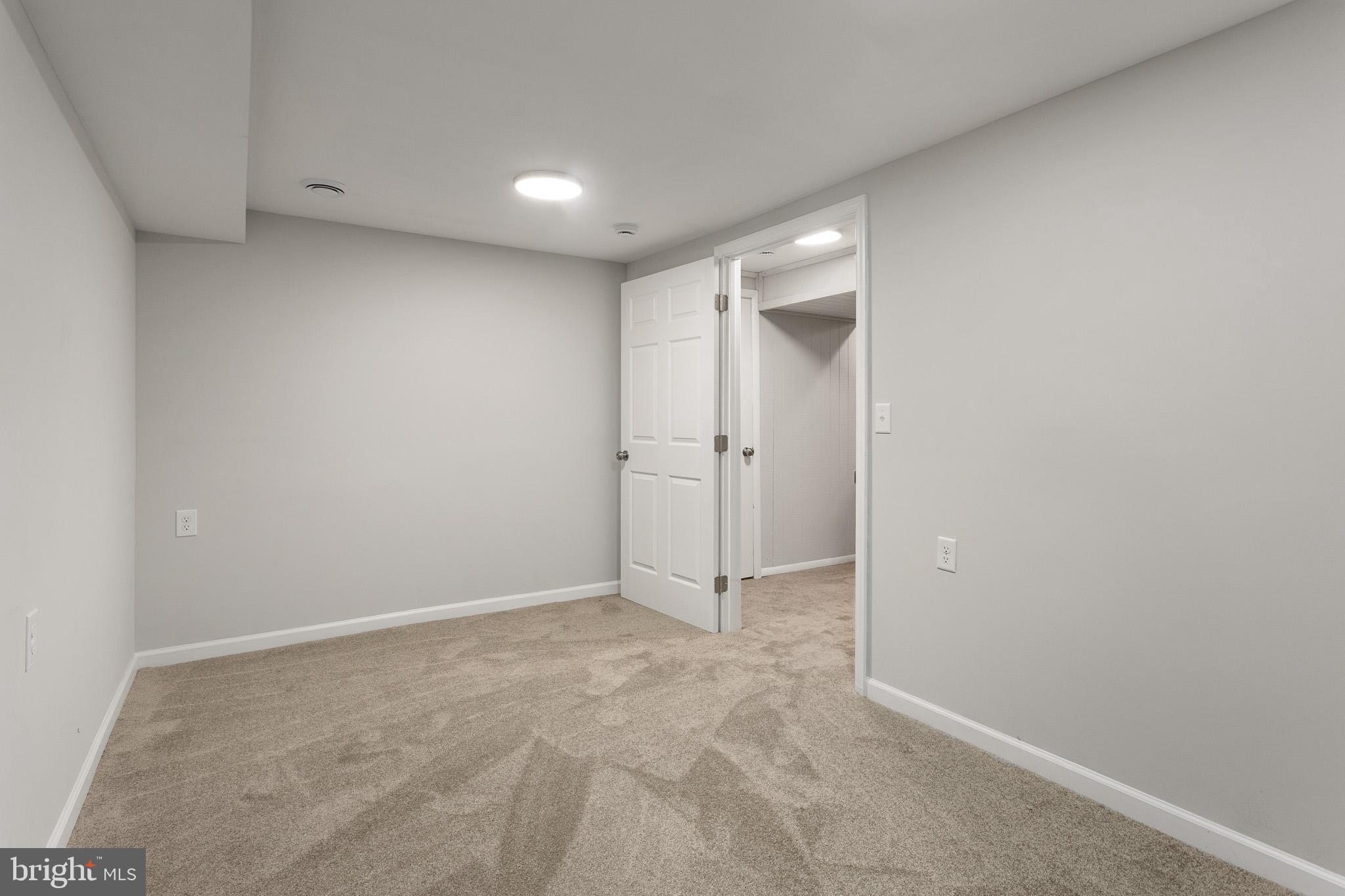 PATUXENT MANOR - Residential