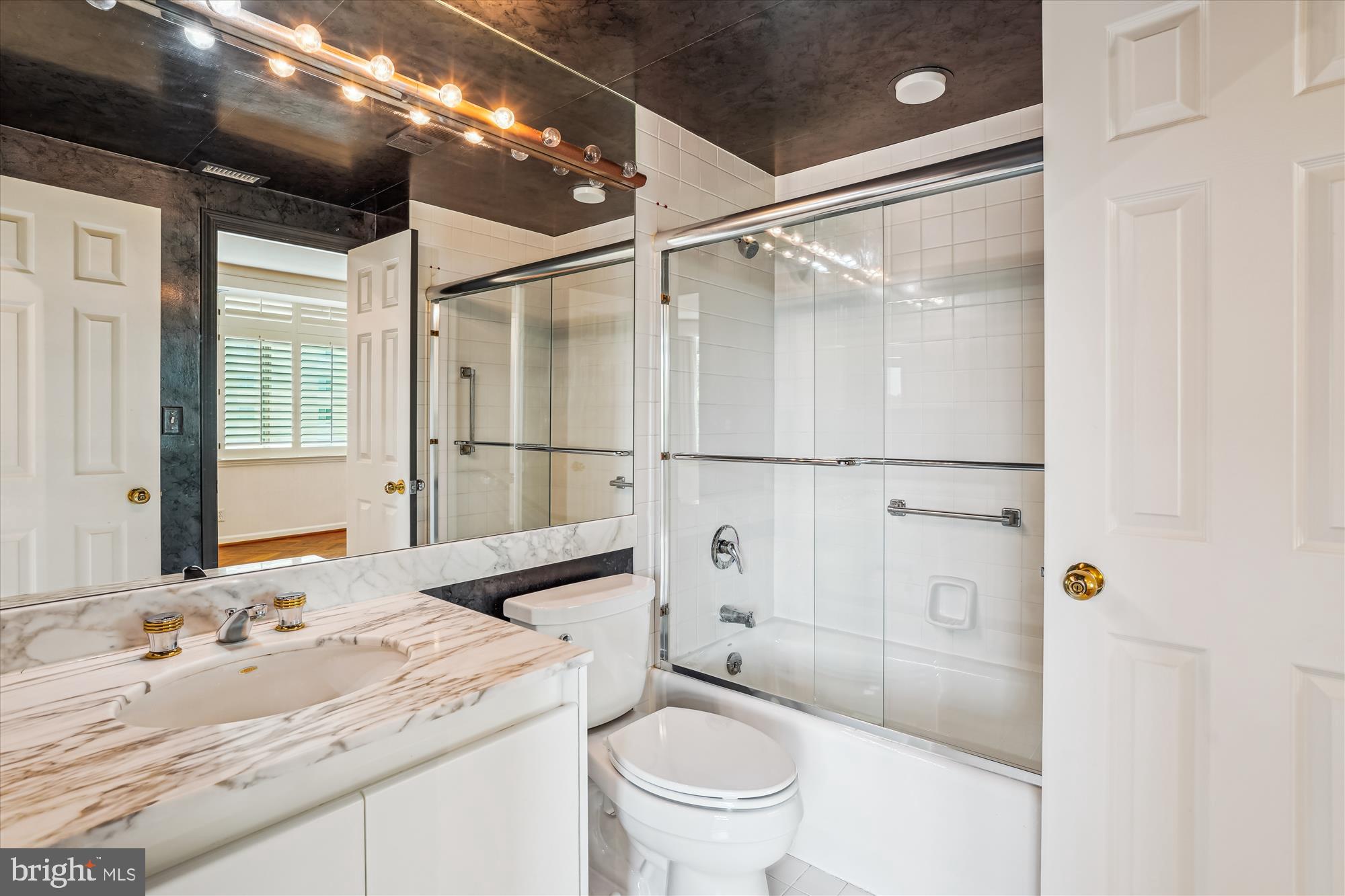 SOMERSET HOUSE CONDOS - Residential