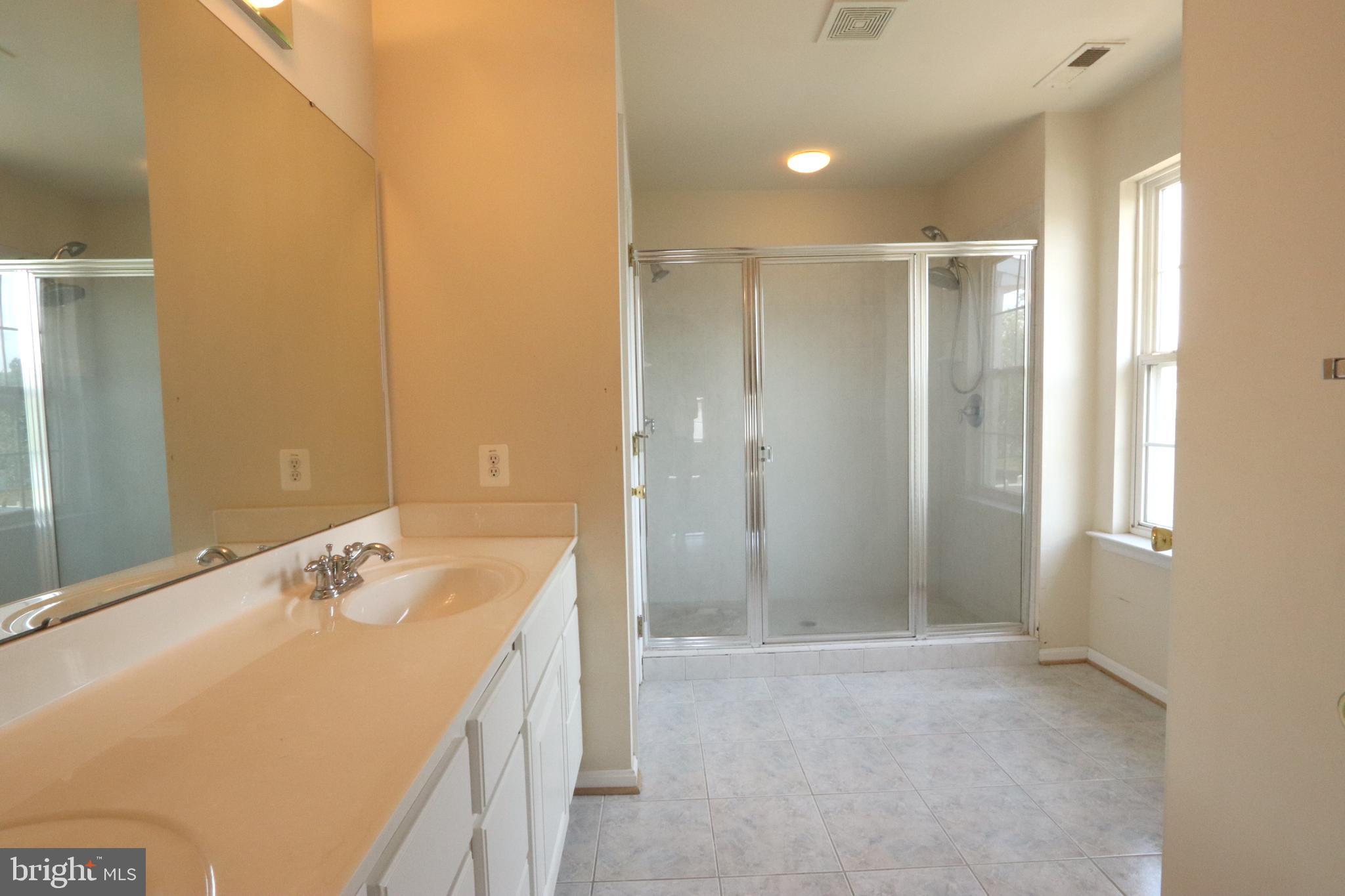 VILLAGES AT LEONARDTOWN - Residential