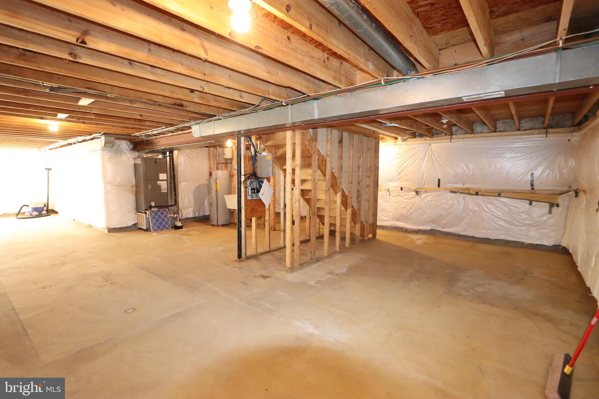 VILLAGES AT LEONARDTOWN - Residential