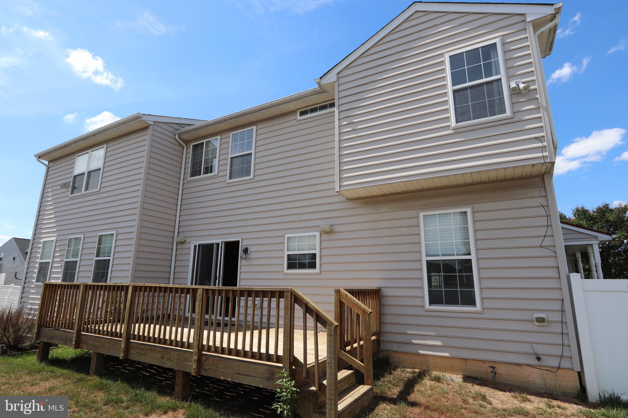 VILLAGES AT LEONARDTOWN - Residential