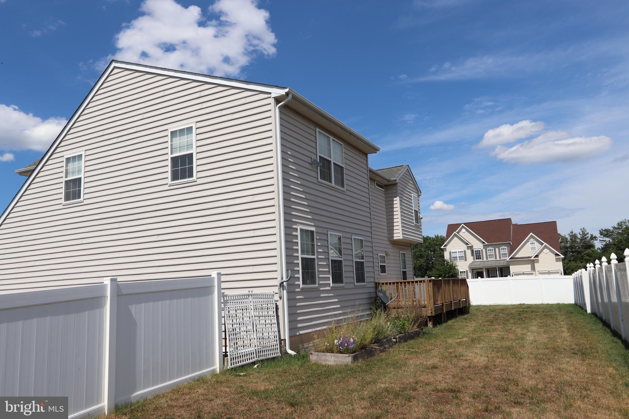 VILLAGES AT LEONARDTOWN - Residential