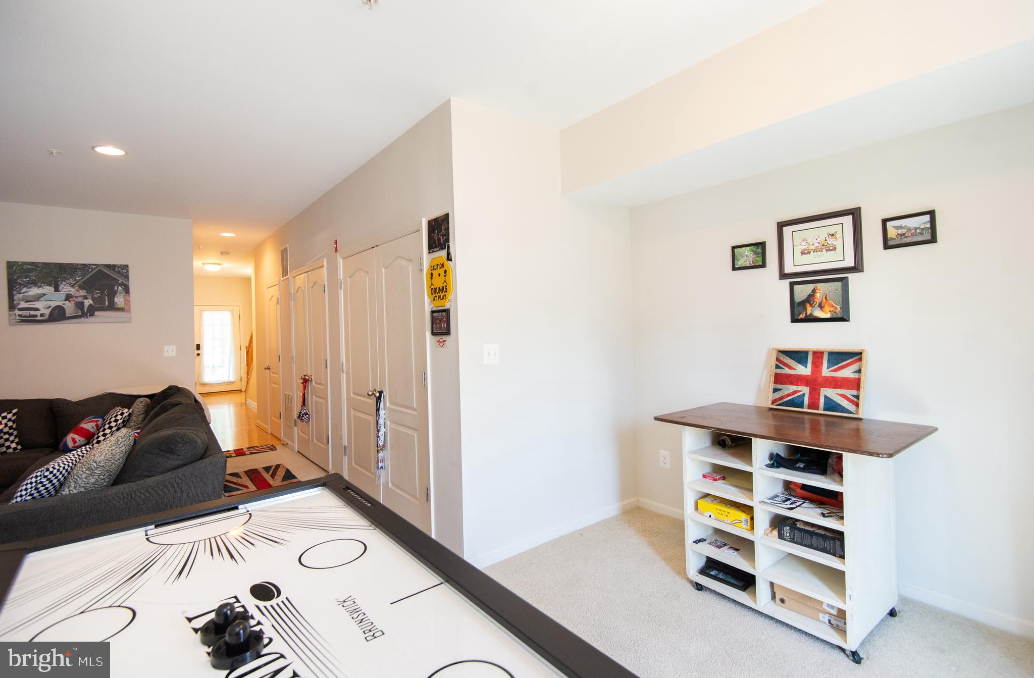DEEP HARBOUR TOWN HOMES - Residential