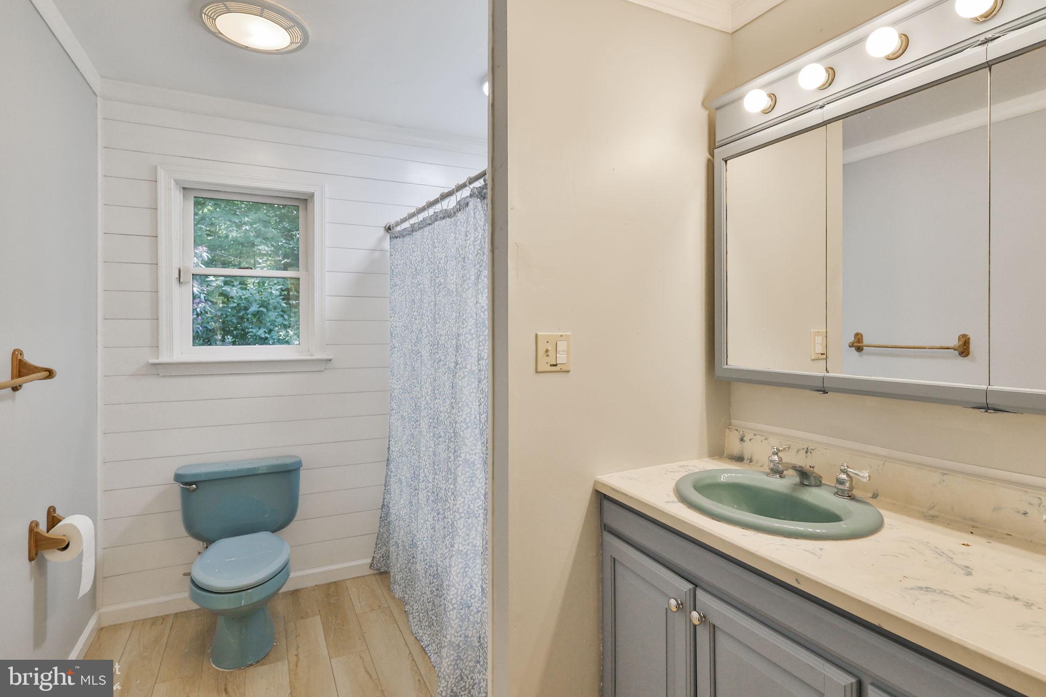 PINE WOOD ACRES - Residential