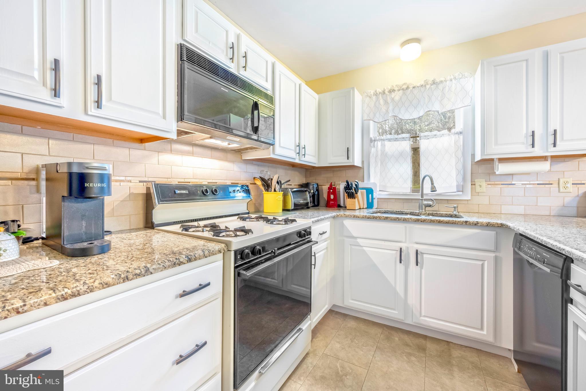 OAK RIDGE COMMONS - Residential