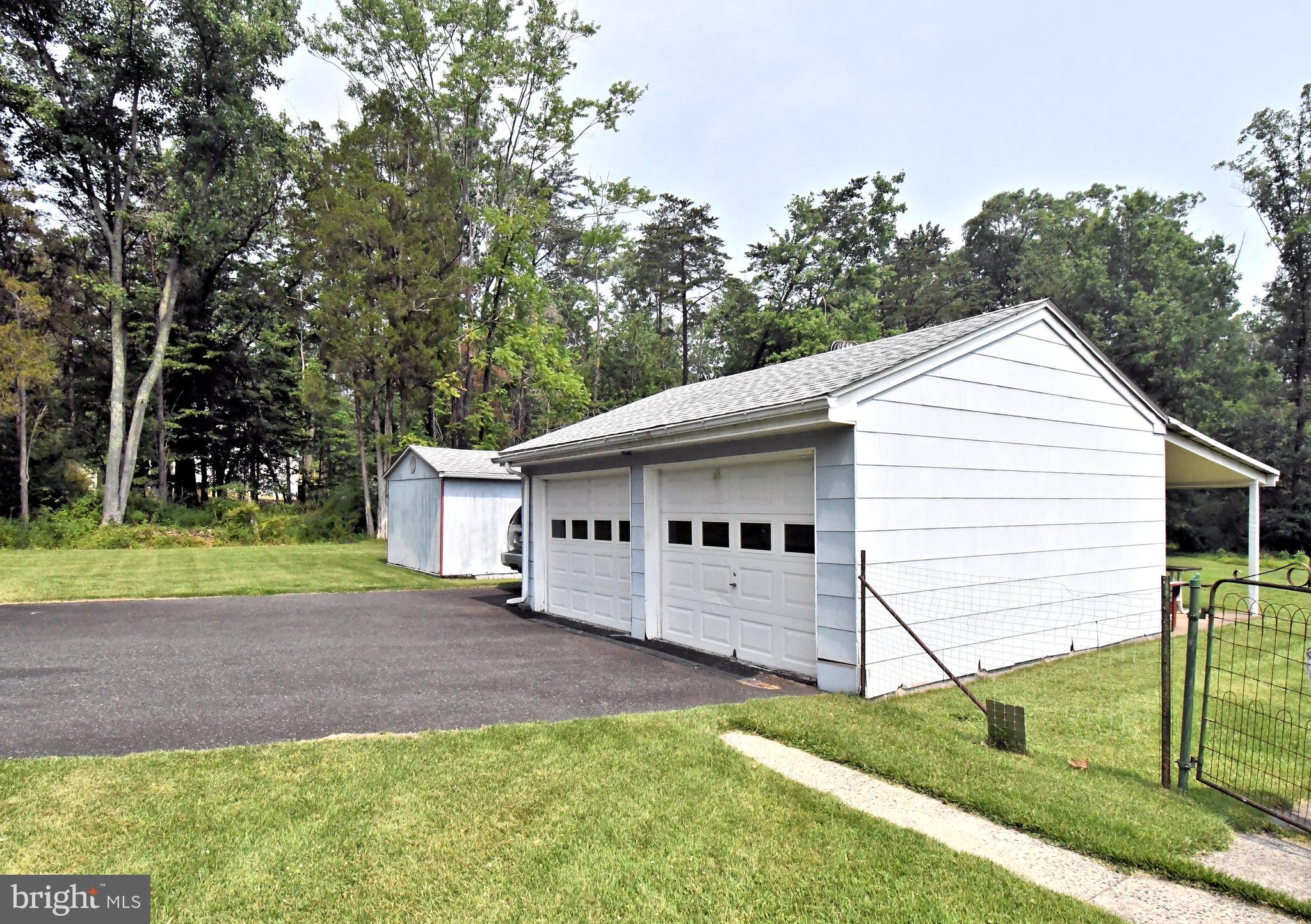 SPRING MOUNT - Residential