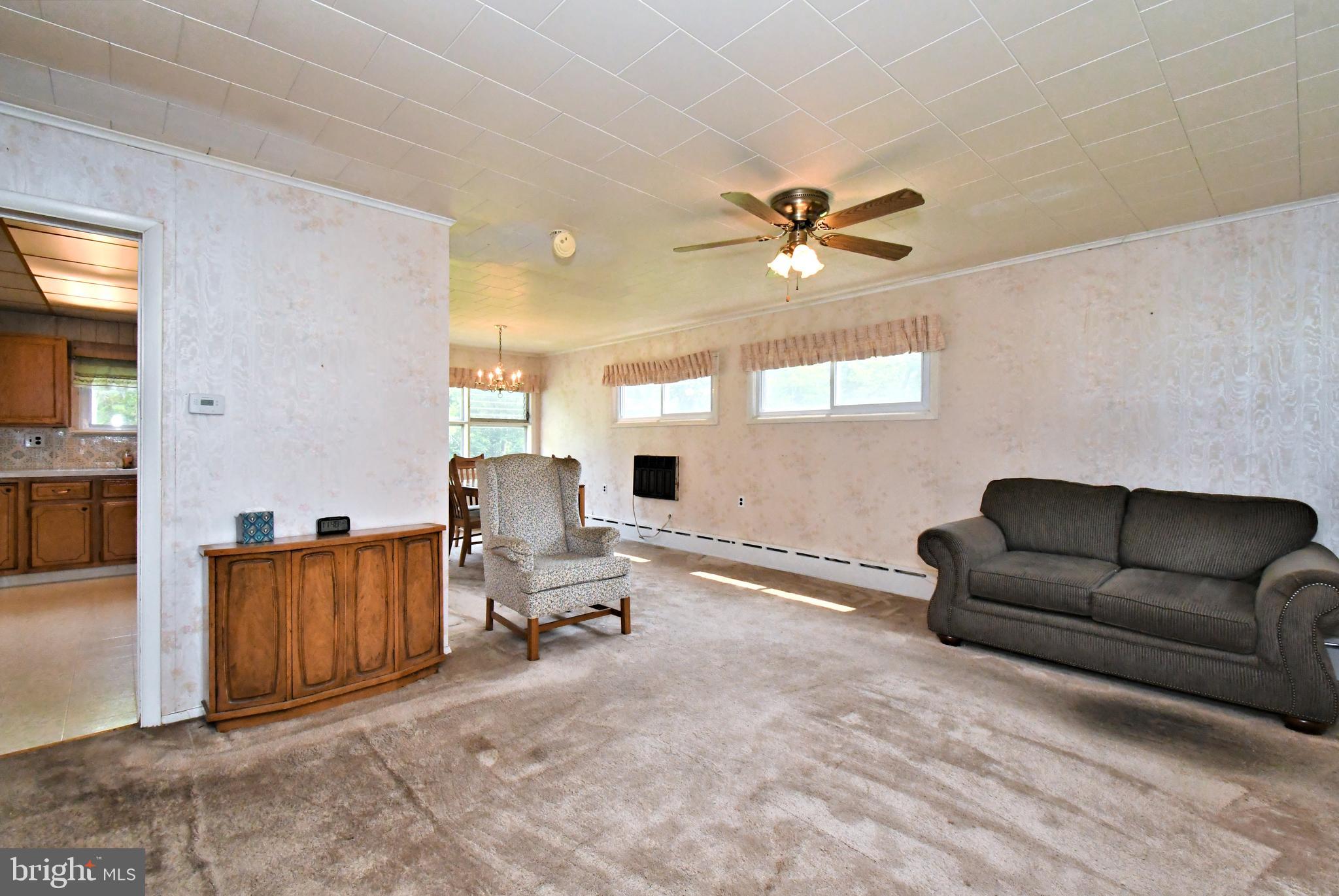 SPRING MOUNT - Residential