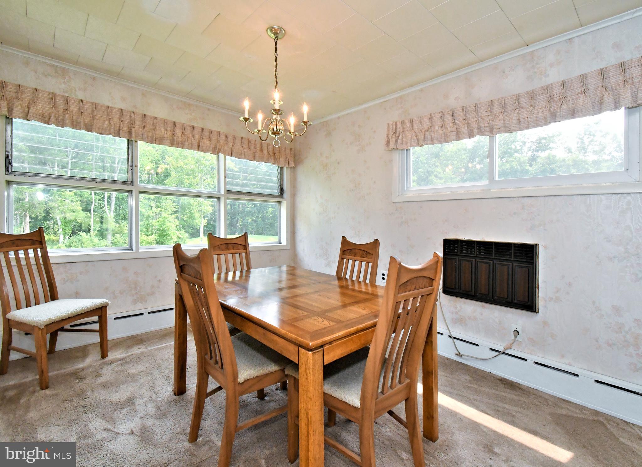 SPRING MOUNT - Residential