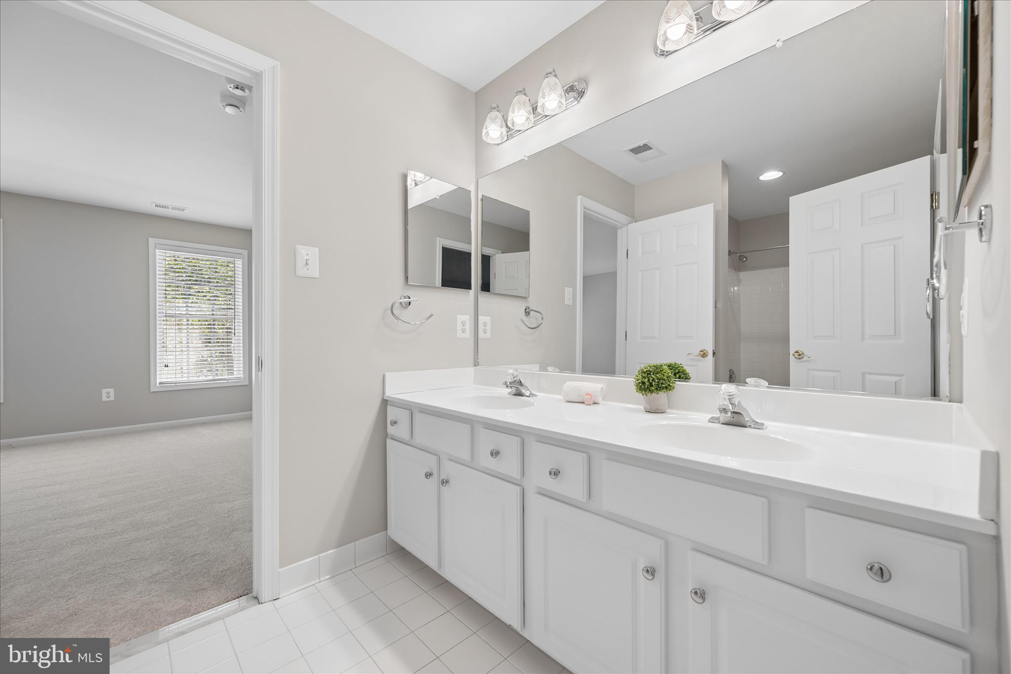 LAKELANDS GREAT SENECA - Residential
