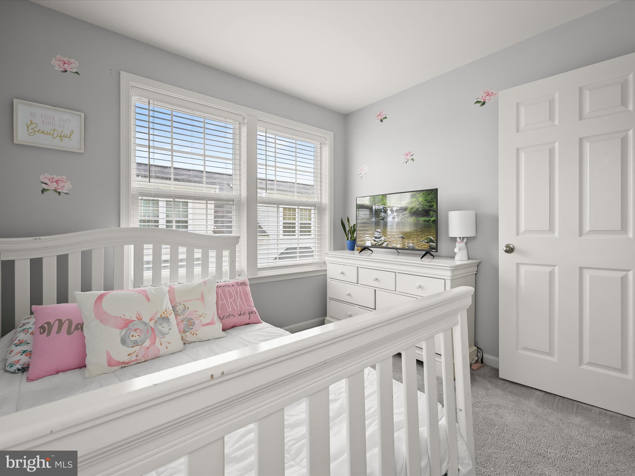 ELKRIDGE CROSSING - Residential