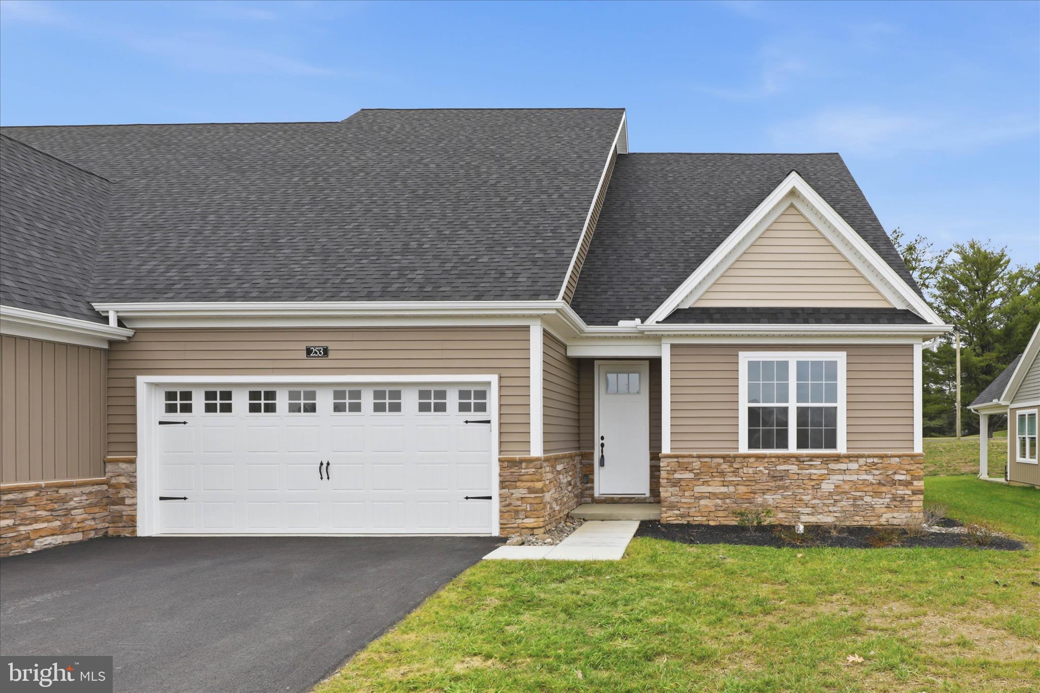 CROSSGATES - Residential