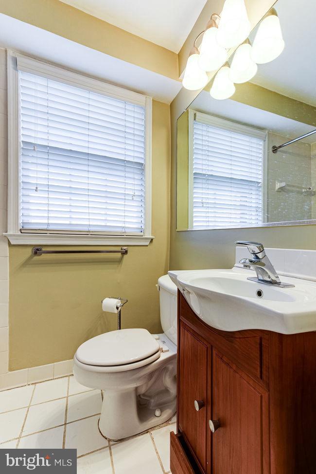 RIVERTON CONDOMINIUMS - Residential