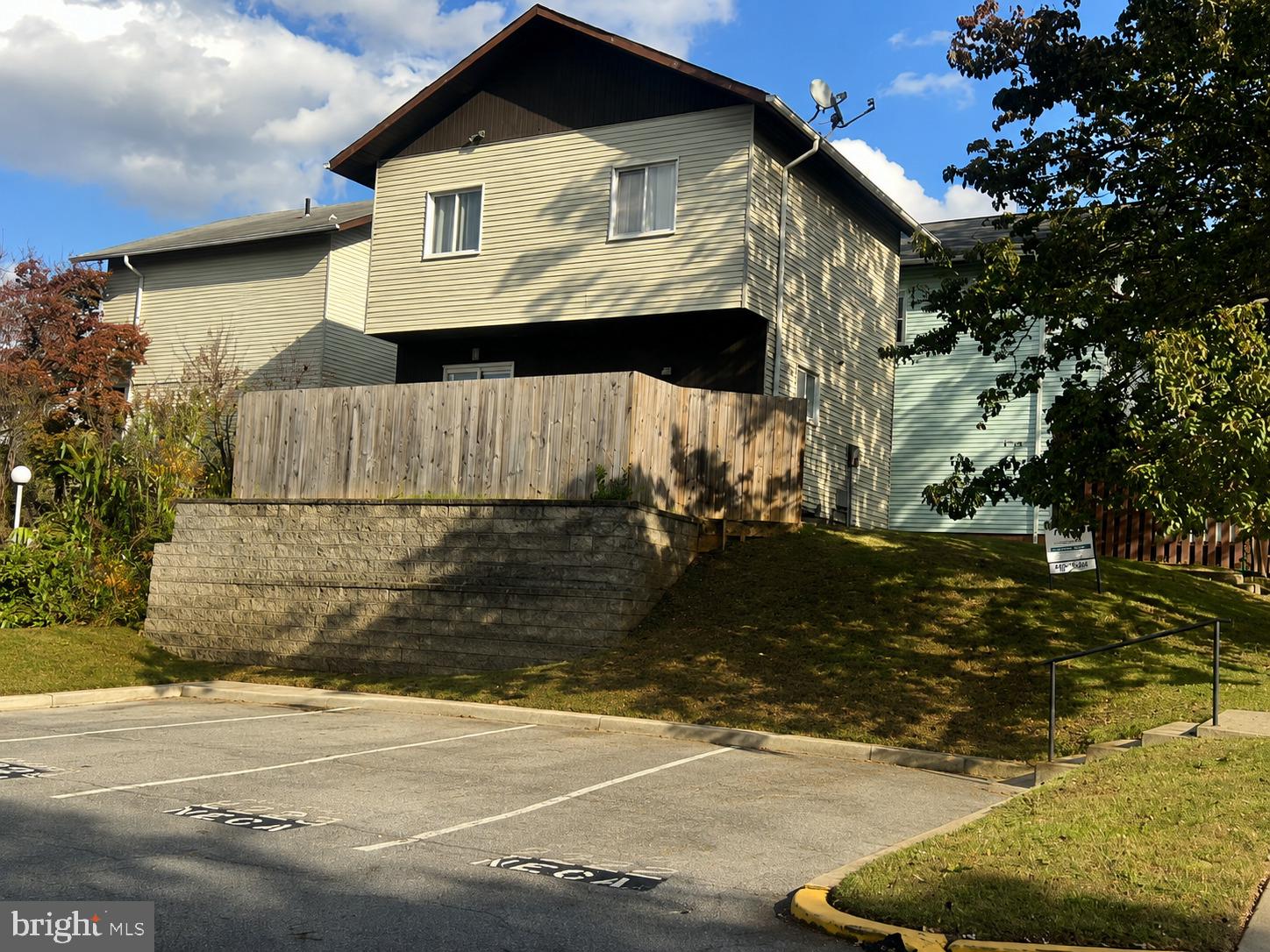 NEWPORT ESTATES - Residential