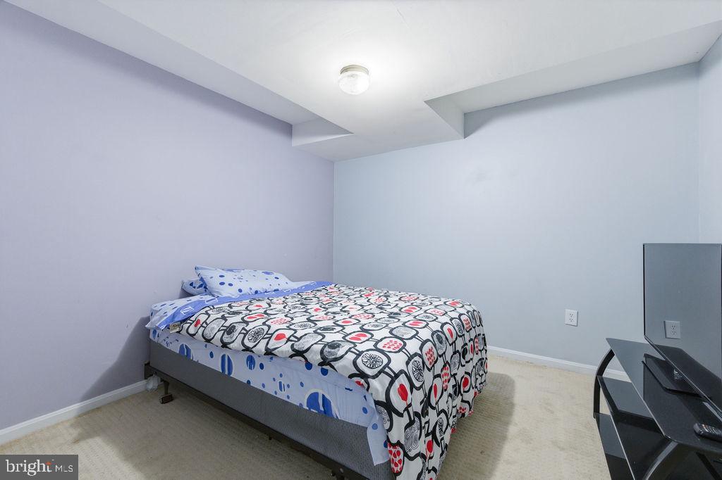 NEWPORT ESTATES - Residential